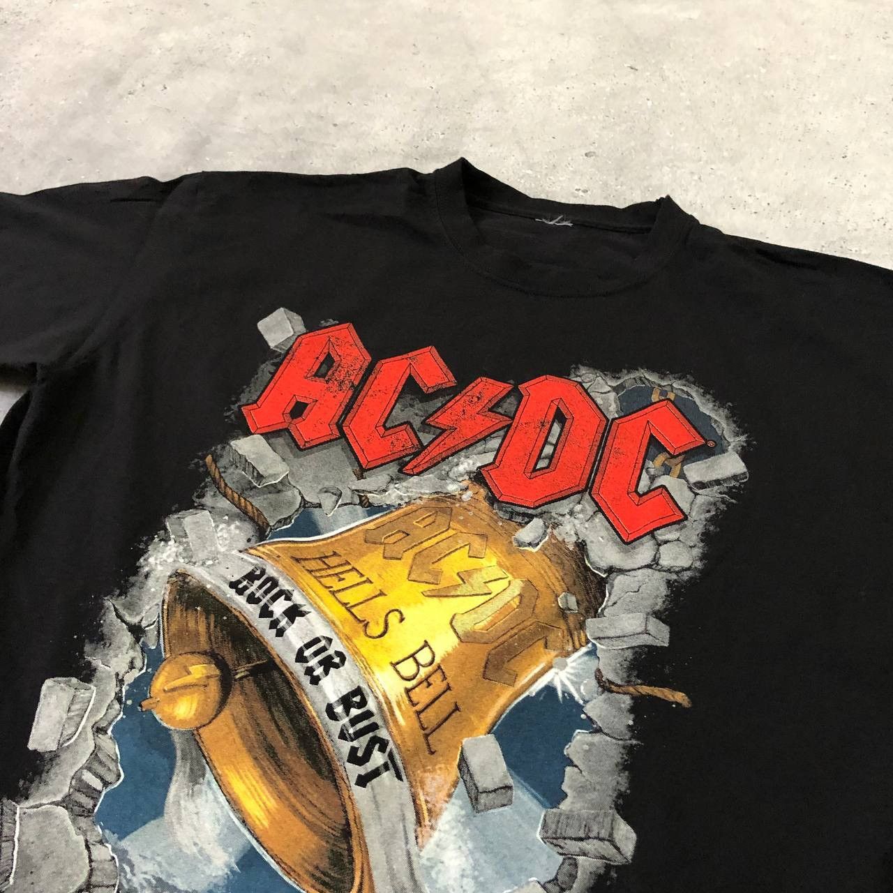 Band Tees 2015 AC DC Hell Bell Tee Rock Or Bust T Shirt Size XL Size US XL / EU 56 / 4 - 3 Thumbnail