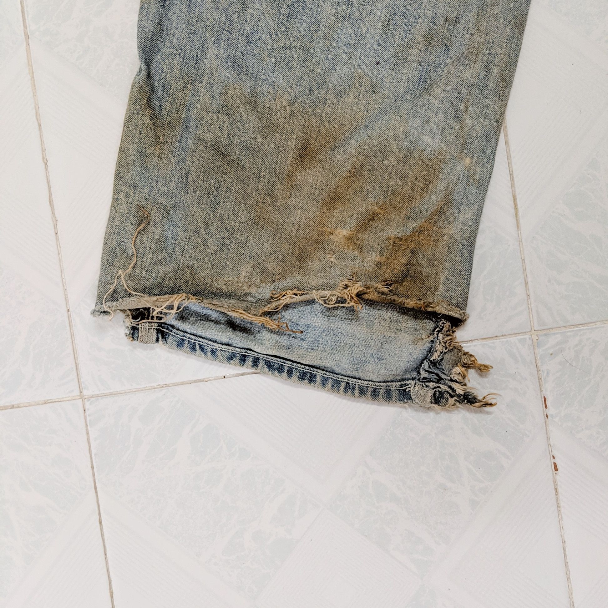 Japanese Brand × Jean × Vintage Vintage Dirty Workers Big John Denim Faded Jeans Pants Size US 31 - 3 Thumbnail