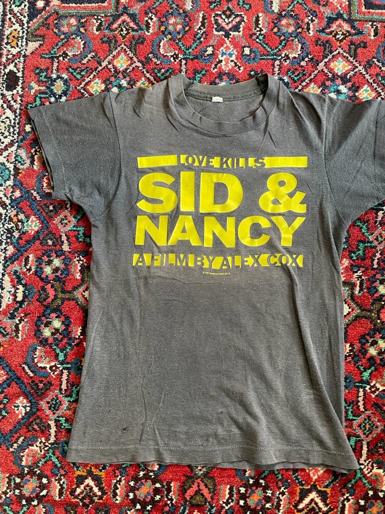 Vintage VTG 80s Sid & Nancy love kills movie t-shirt Size US M / EU 48-50 / 2 - 1 Thumbnail