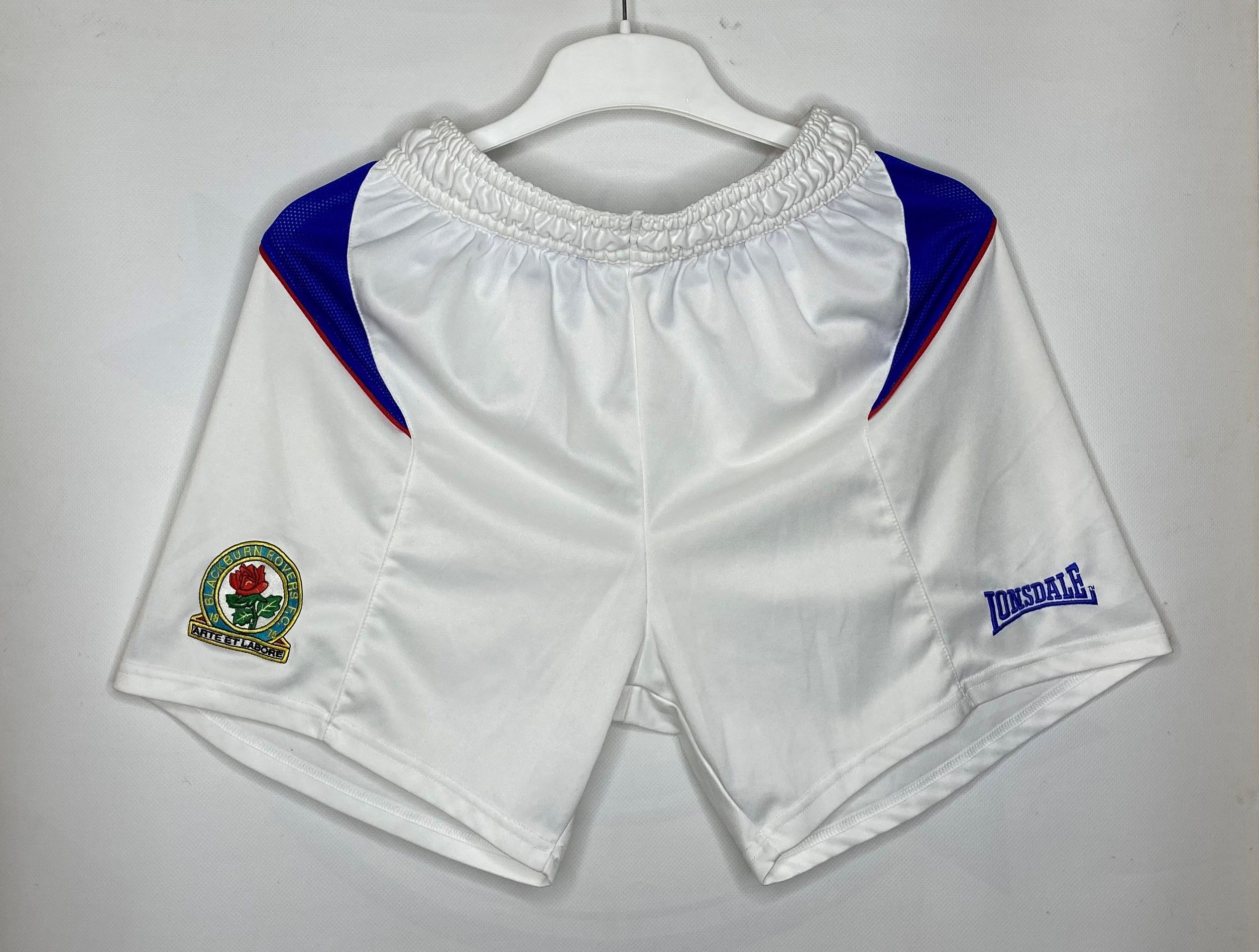 Lonsdale BLACKBURN ROVERS 2005 2006 HOME SHORTS FOOTBALL SOCCER Size US 30 / EU 46 - 1 Thumbnail
