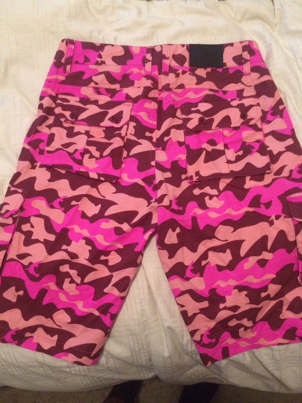 Pink Dolphin Pink Dolphin Camo Cargo Shorts In Pink Size US 32 / EU 48 - 2 Preview