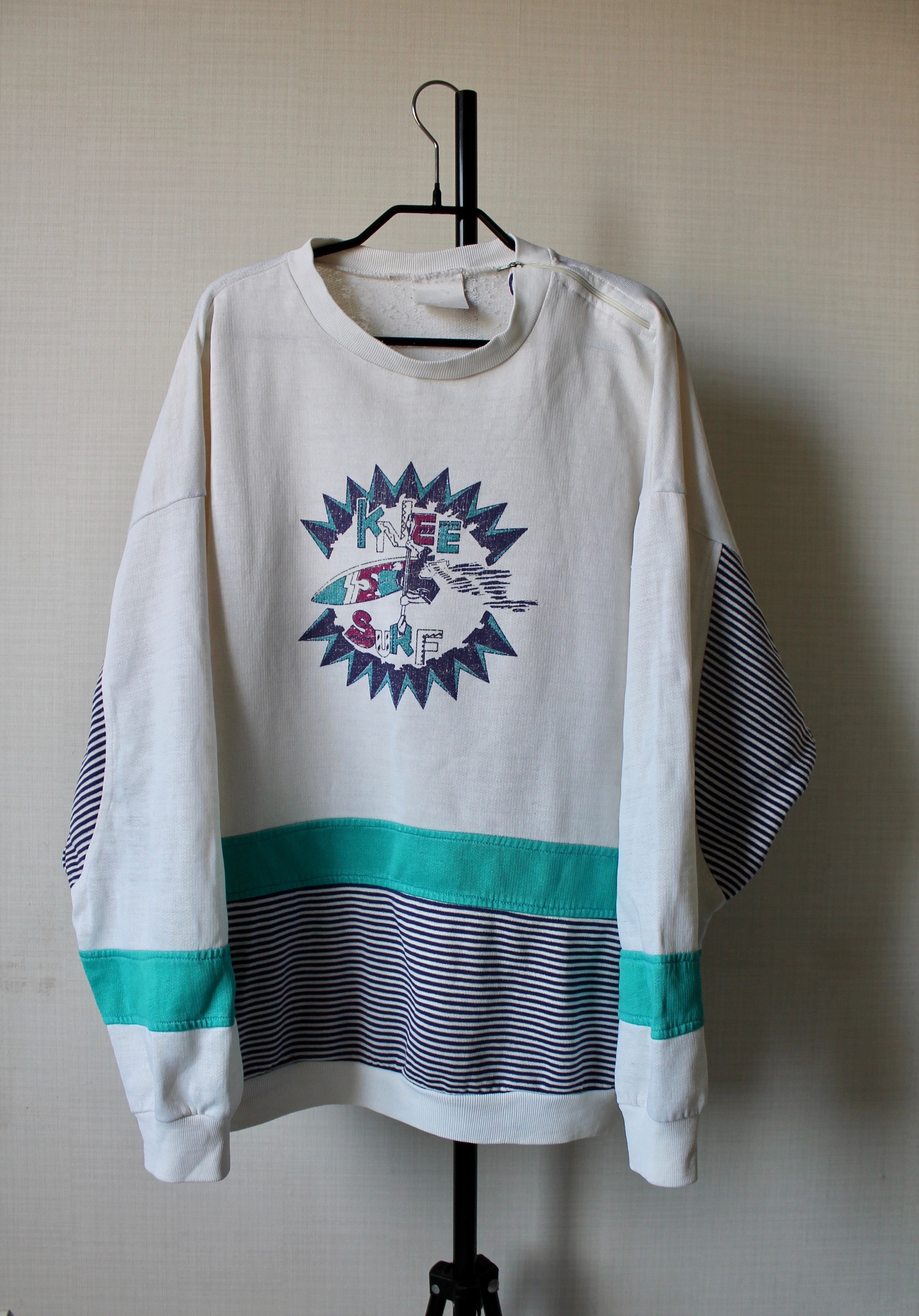 Vintage 80's - 90 Surf Knee Style Sweatshirt Rare Vintage Oversize Size US L / EU 52-54 / 3 - 1 Thumbnail