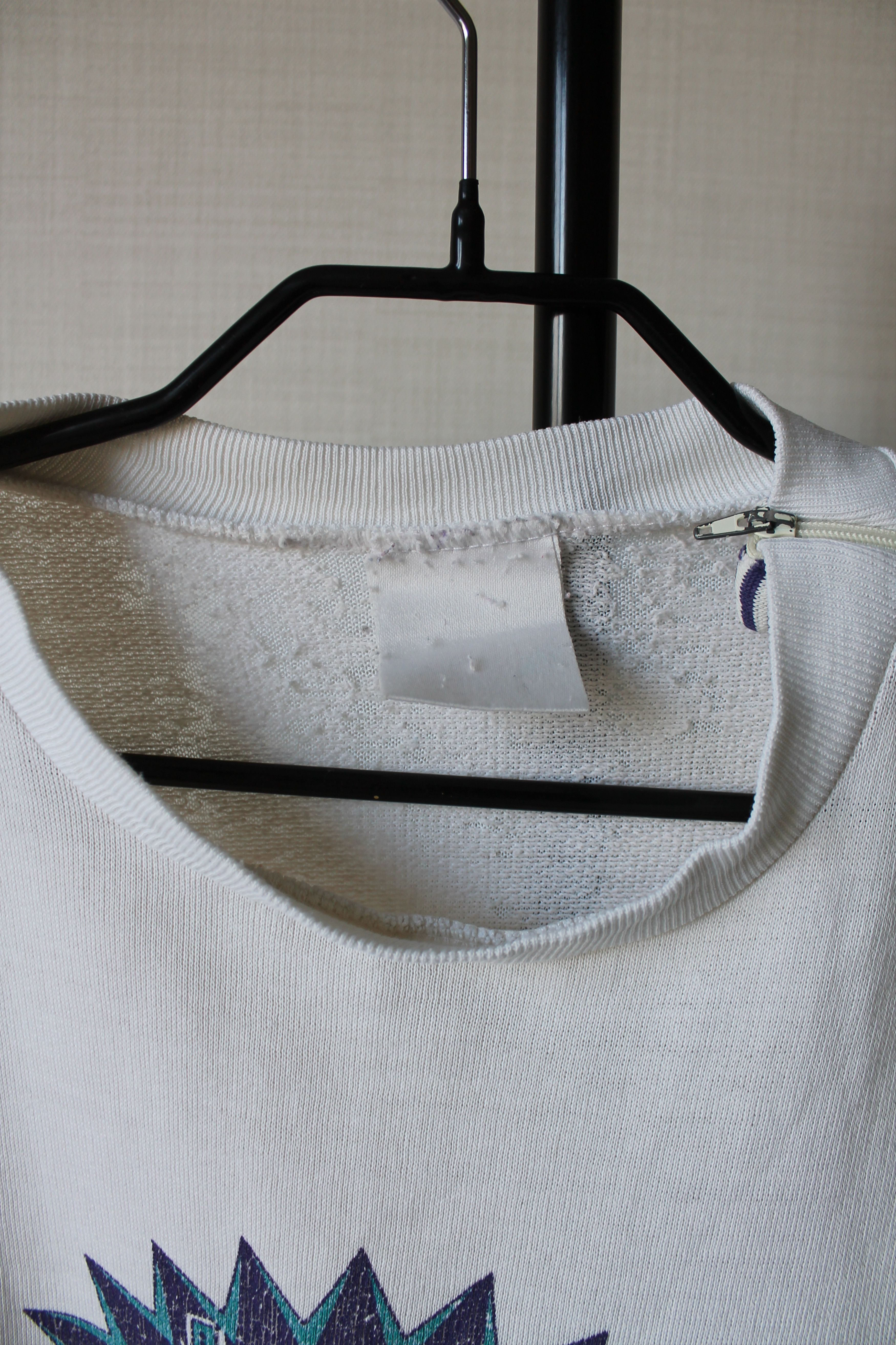 Vintage 80's - 90 Surf Knee Style Sweatshirt Rare Vintage Oversize Size US L / EU 52-54 / 3 - 4 Thumbnail