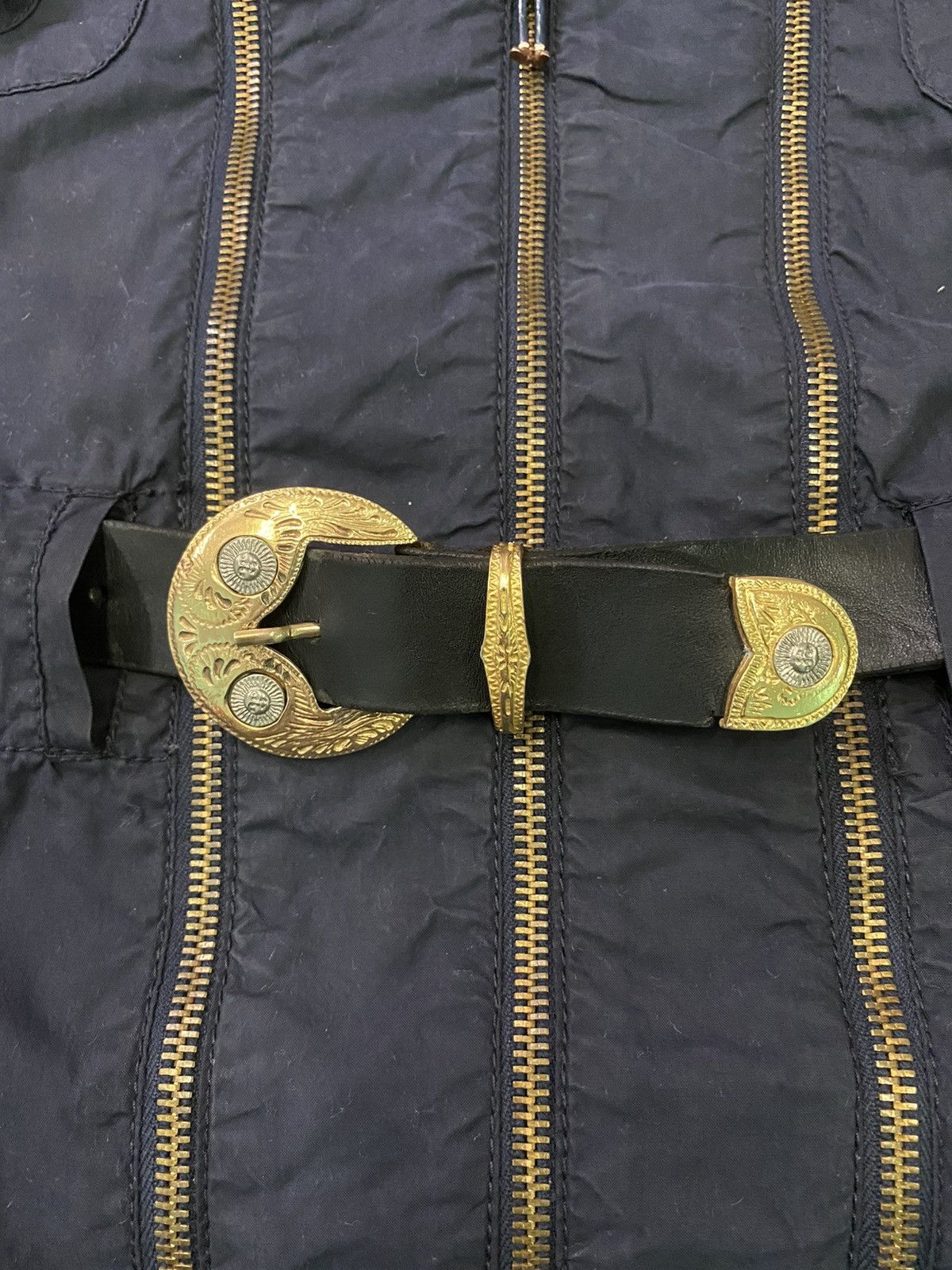 Versace Jeans Couture VINTAGE VERSACE JEANS COULTURE MULTIZIPER WITH BELT JACKET Size US XL / EU 56 / 4 - 15 Thumbnail