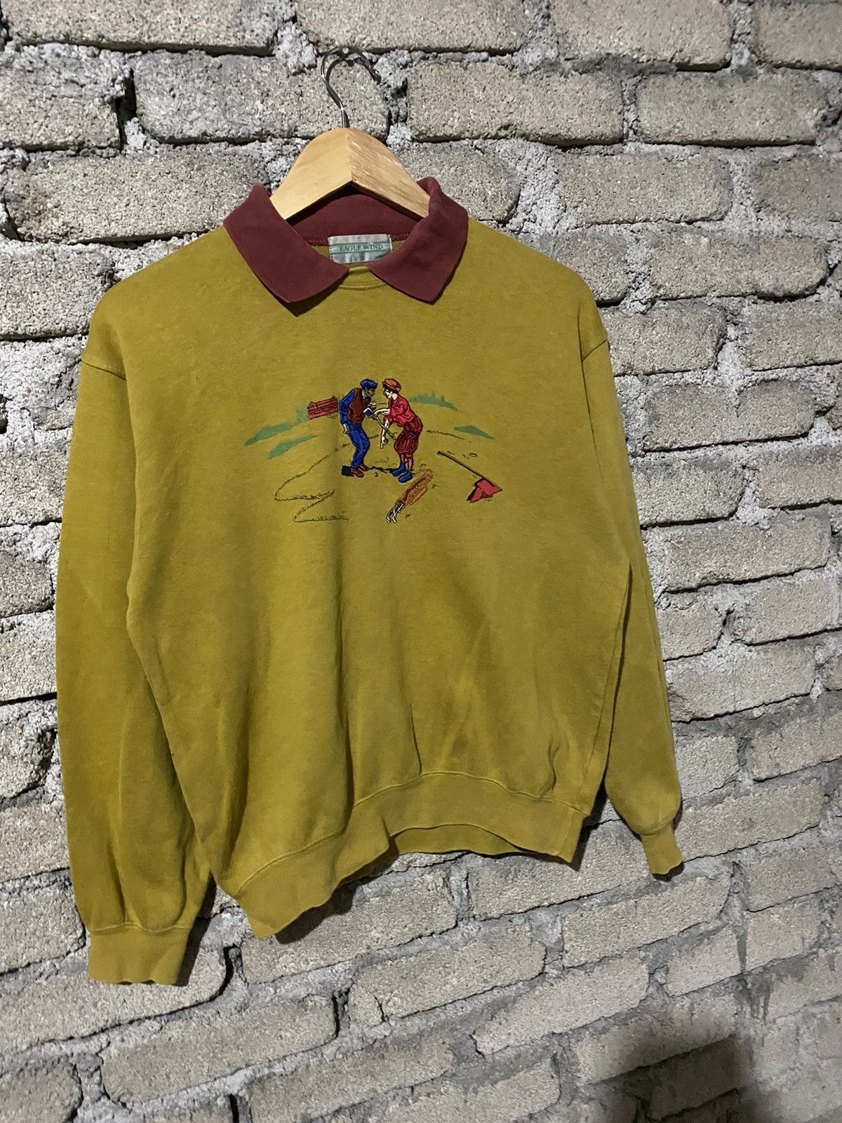 Vintage 🔥SALE🔥EAGLE WIND VINTAGE SWEATSHIRT EMBROIDERED LOGOS Size US M / EU 48-50 / 2 - 3 Thumbnail