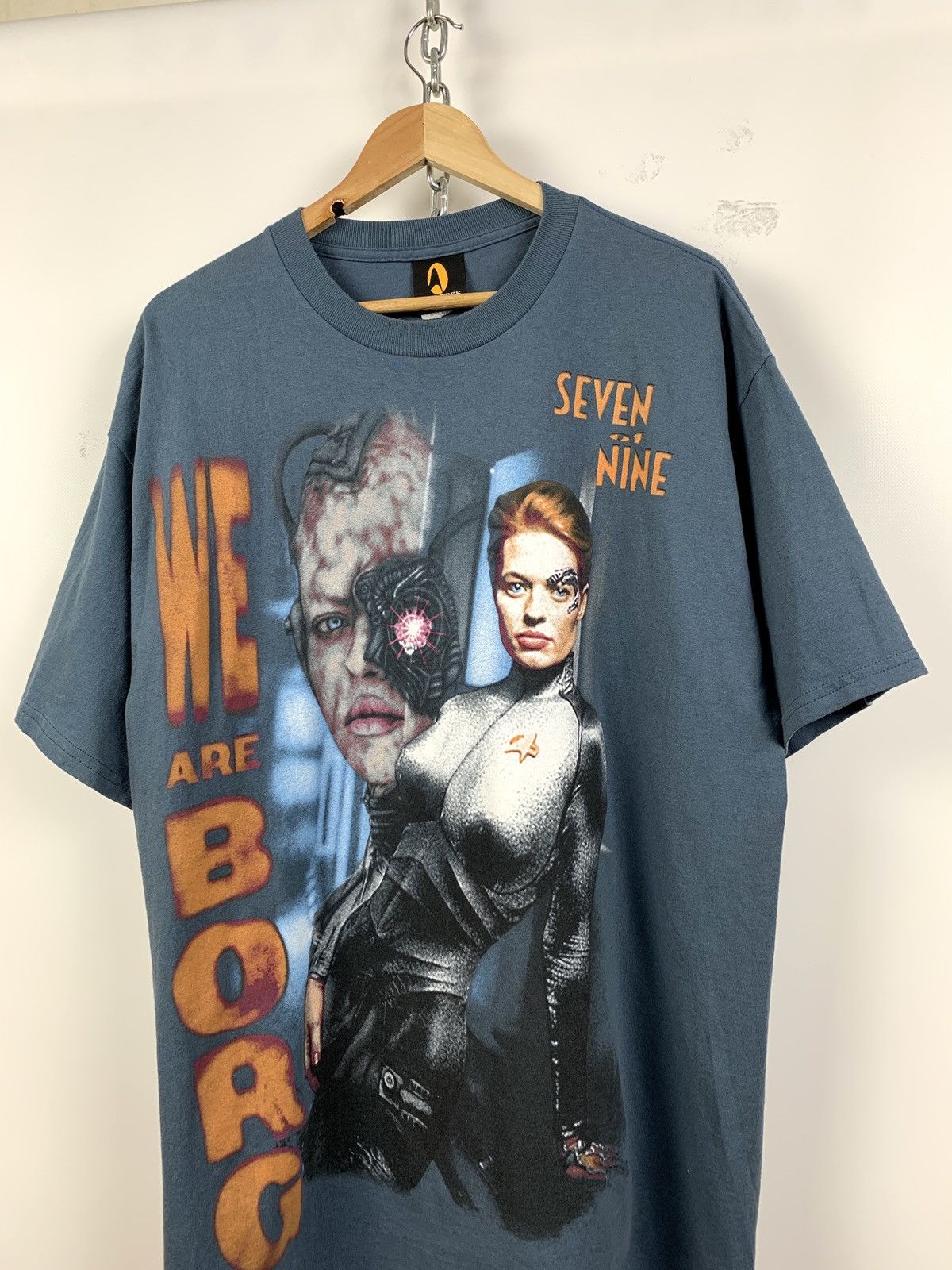 Vintage 1997 Vintage Star Trek We Are Borg Seven Of Tine T-Shirt Size US XL / EU 56 / 4 - 2 Thumbnail
