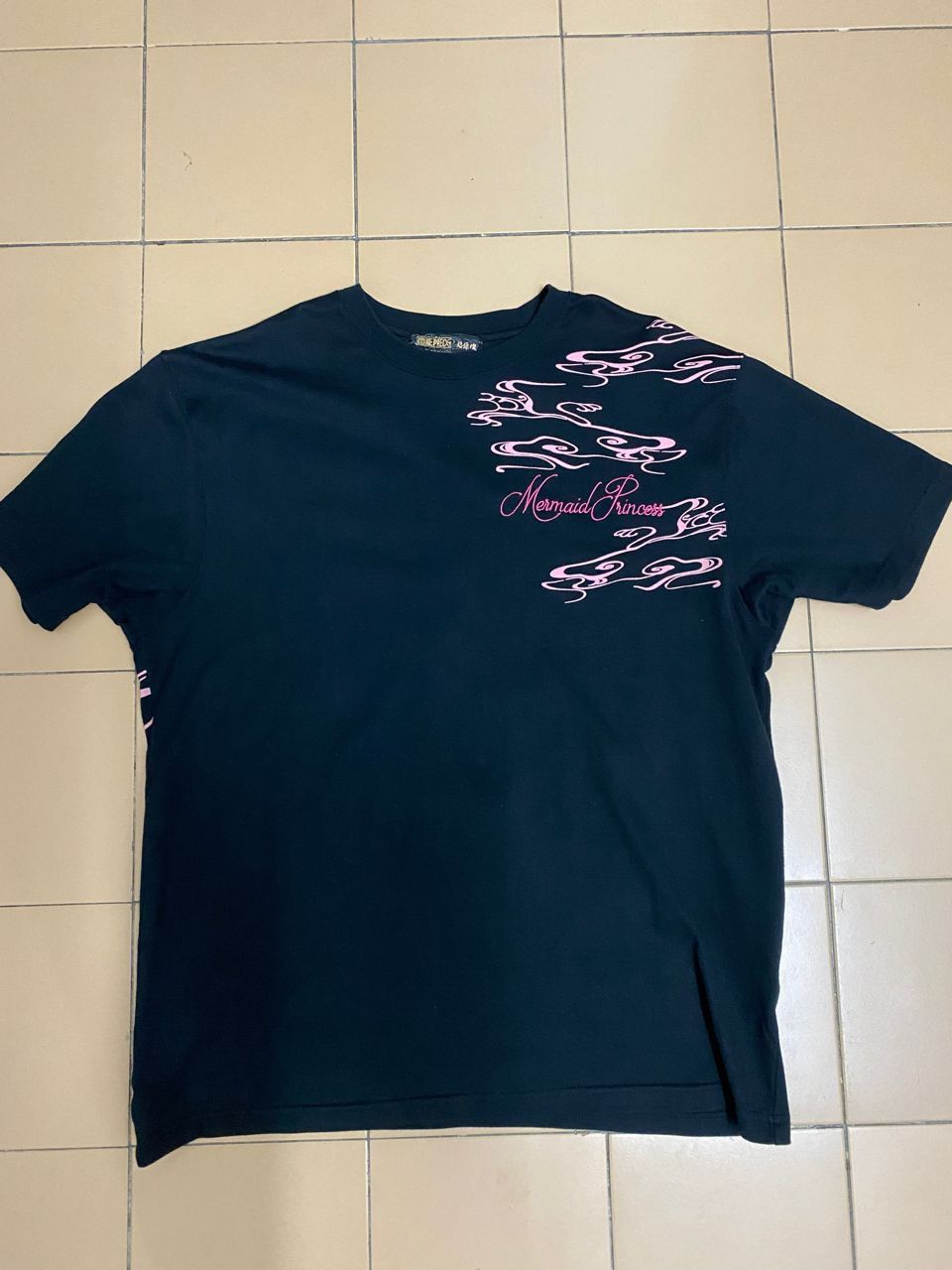 Anime × Japanese Brand × One Piece Shirahosi One Piece Embroidered Tee Size US XL / EU 56 / 4 - 3 Thumbnail