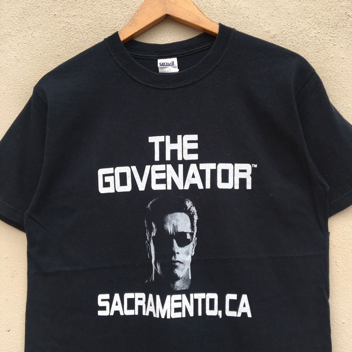 Vintage Vintage TERMINATOR ARNOLD SCHWARZENEGER THE GAVENATOR Tshirt Size US M / EU 48-50 / 2 - 2 Thumbnail