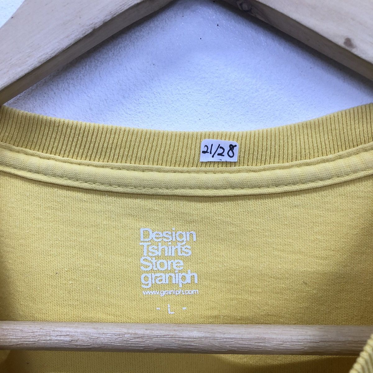 Anime Chibi Maruko Chan Anime X Graniph Store Tshirt Size US L / EU 52-54 / 3 - 10 Thumbnail