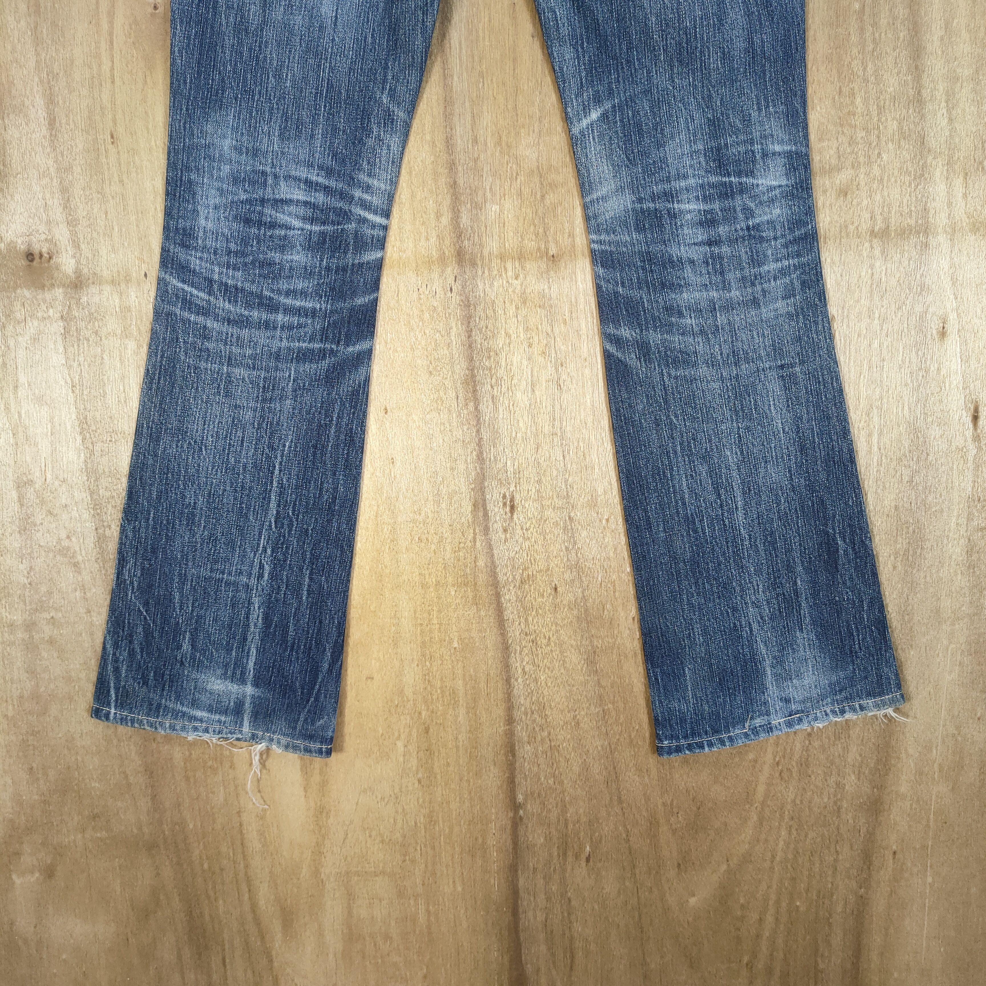 Japanese Brand VINTAGE JAPANESE FLARE DISTRESSED JEAN BUSH PANTS Size US 28 / EU 44 - 10 Thumbnail