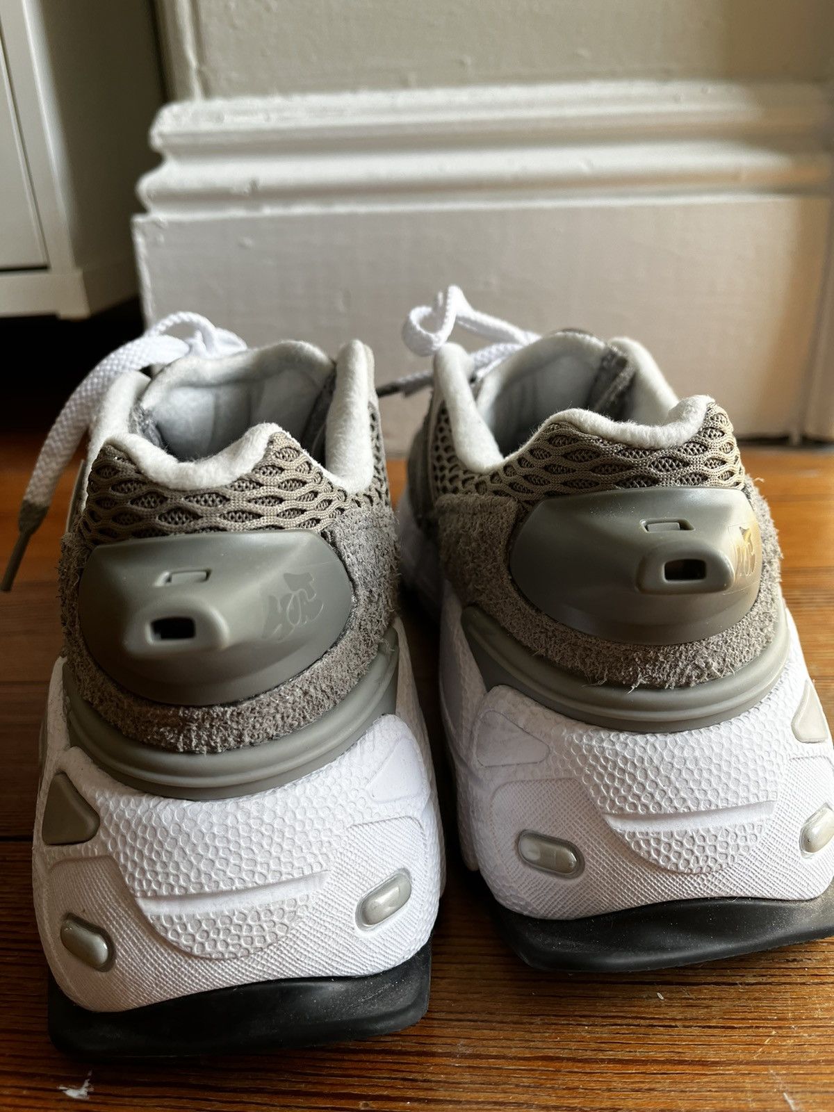 New Balance Salehe Bembury 574 YURT Size US 7.5 / EU 40-41 - 8 Thumbnail