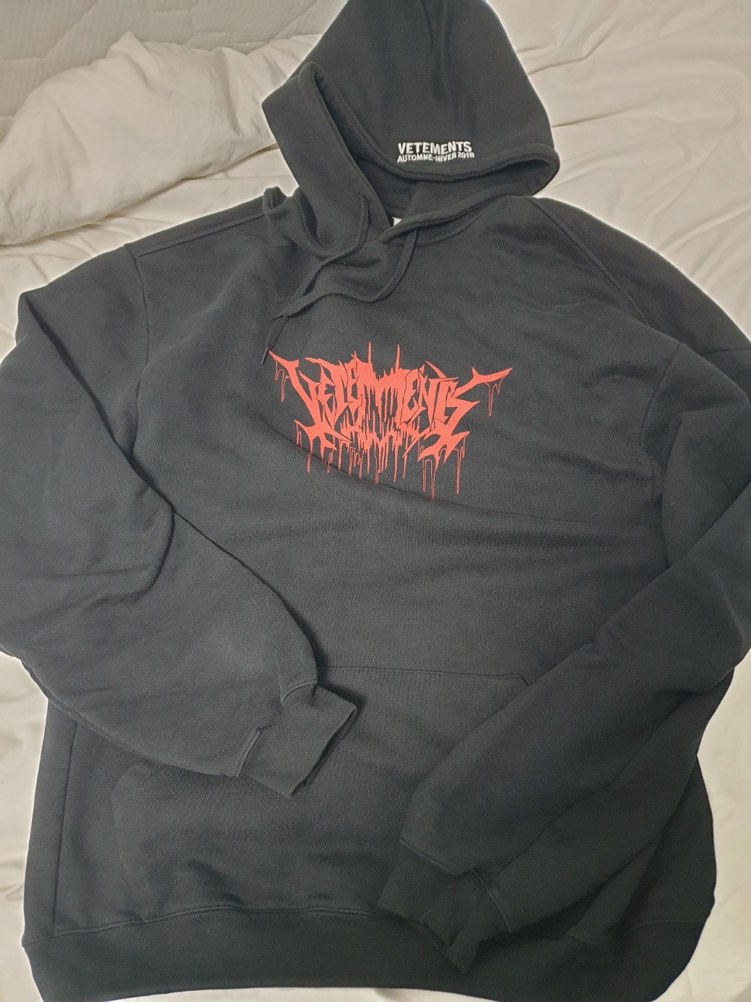 Vetements S Vetements CITY METAL LOGO hoodie | Grailed