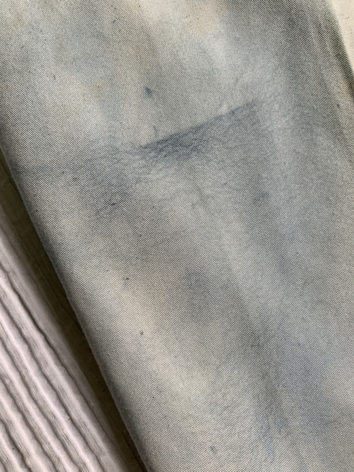 Indigo × Japanese Brand × Vintage Satin Heavy Sun Faded Creased Indigo Cloudy Pants Size US 26 / EU 42 - 11 Thumbnail