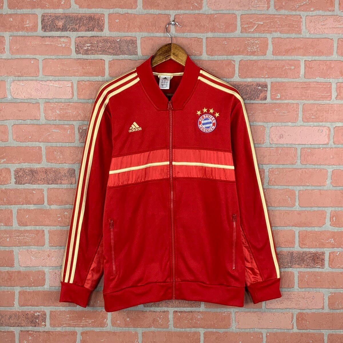 Adidas ADIDAS FC Bayern Munich 2012-13 Anthem Track Jacket Large L Size US L / EU 52-54 / 3 - 1 Preview