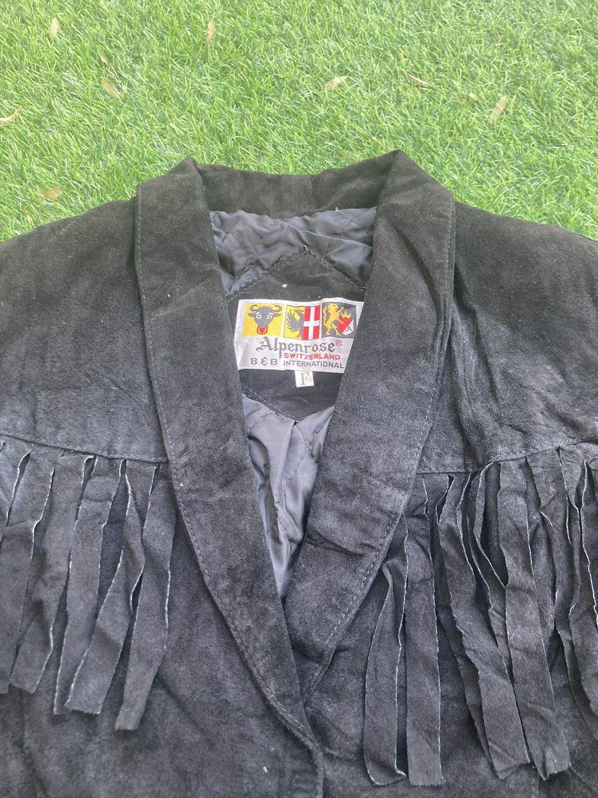 Vintage ALPENROSE SWITZERLAND SUEDE LEATHER FRINGE JACKET Size US S / EU 44-46 / 1 - 5 Thumbnail