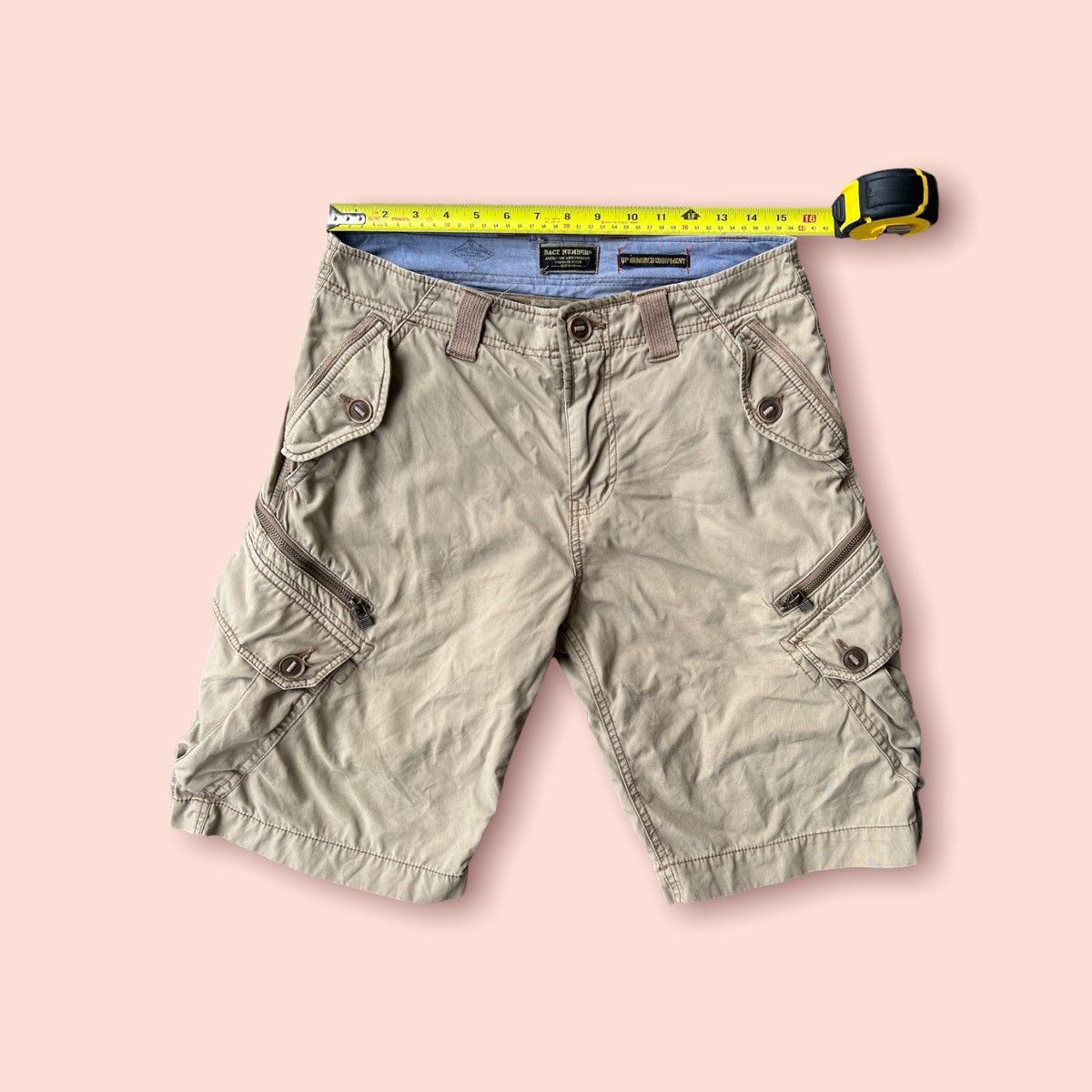 Japanese Brand VINTAGE BACK NUMBER UP ARMORED EQUIPMENT CARGO SHORTS Size US 31 - 20 Thumbnail