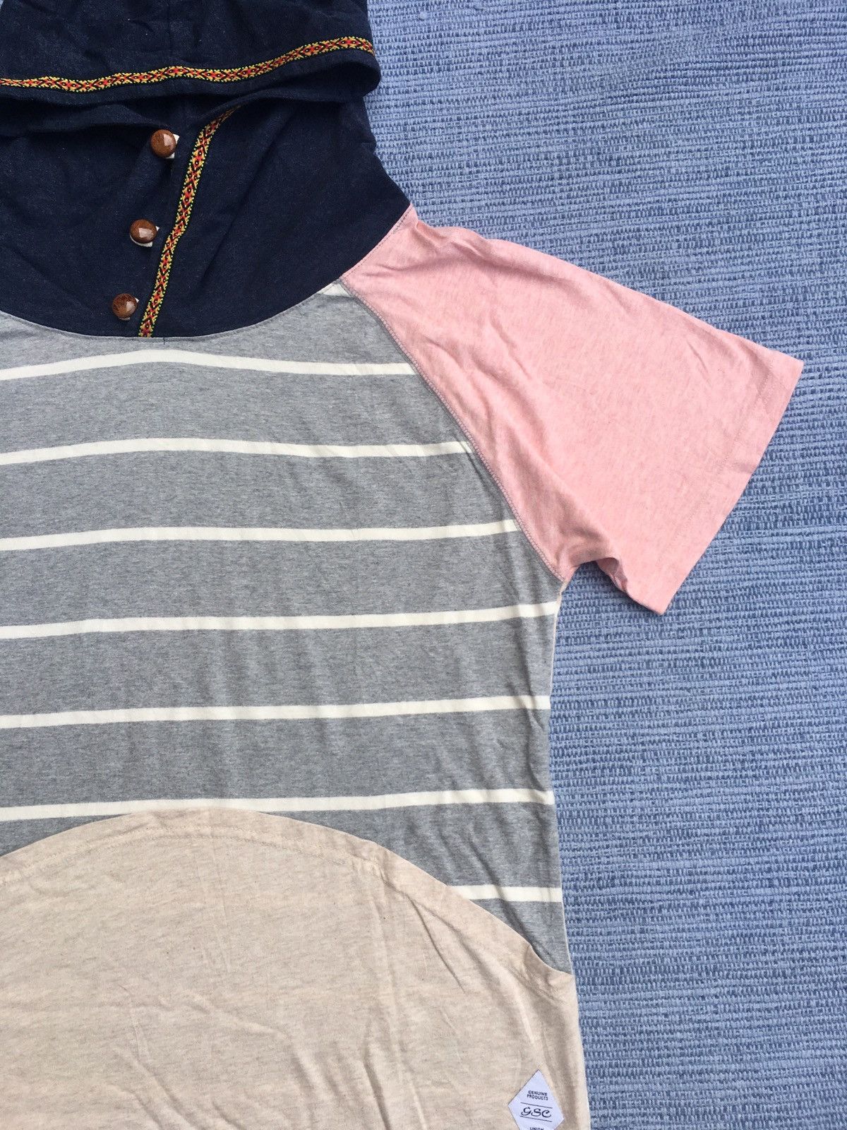 go slow caravan short sleeve hoodie Size US L / EU 52-54 / 3 - 3 Thumbnail