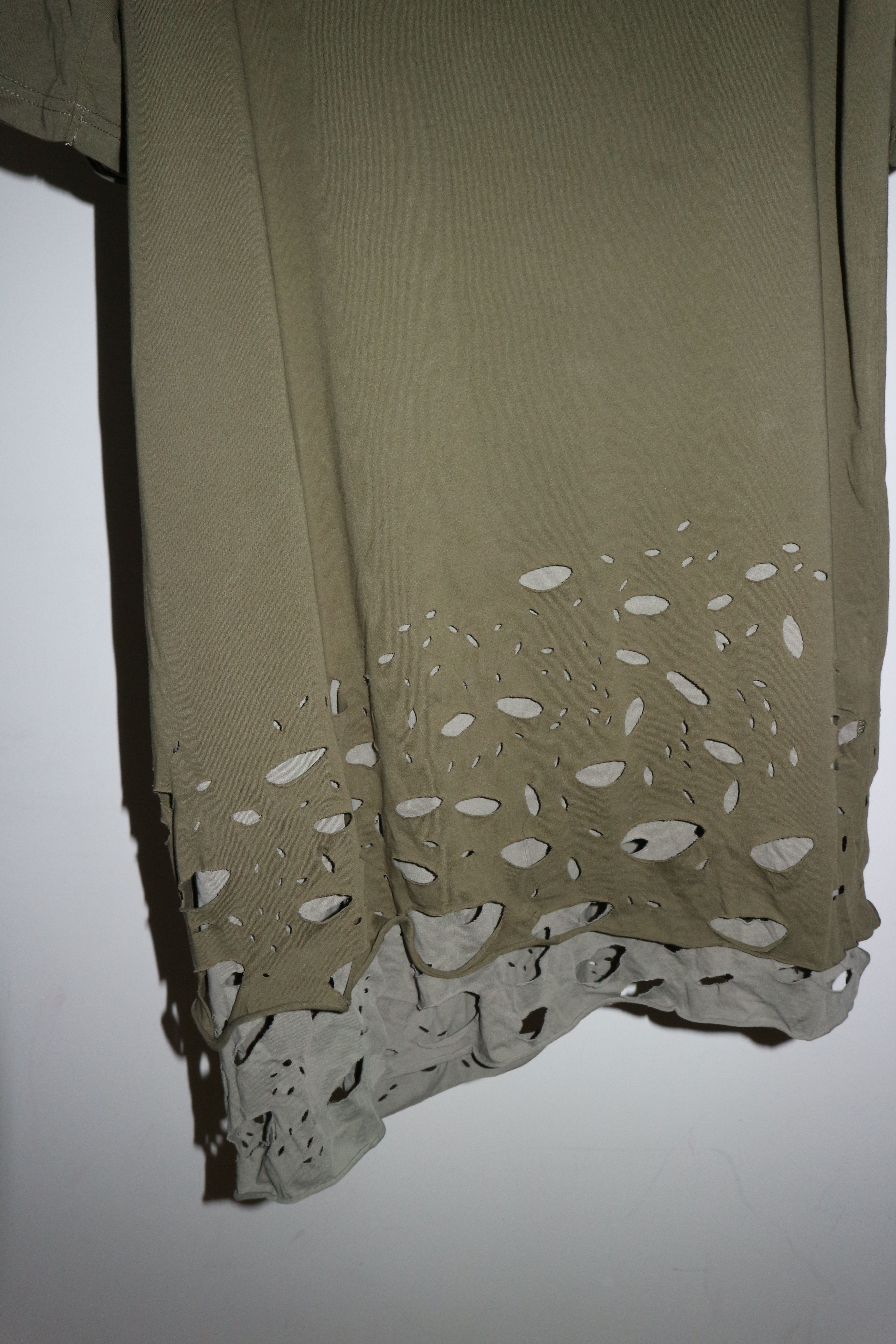 Faith Connexion Khaki distressed tshirt Size US M / EU 48-50 / 2 - 9 Thumbnail