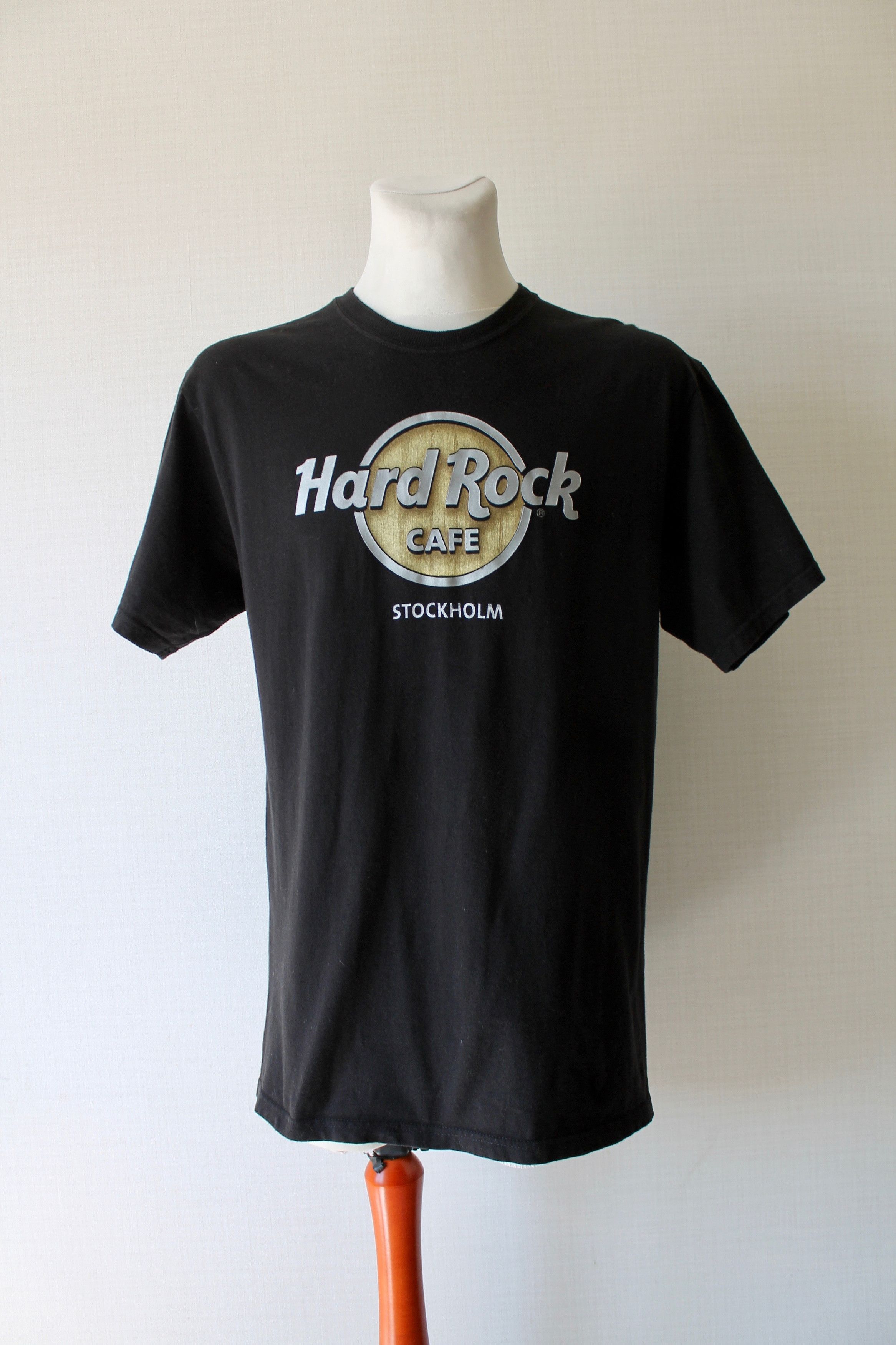 Hard Rock Cafe Hard Rock Cafe Stockholm vintage Tee T Shirt Size US L / EU 52-54 / 3 - 5 Thumbnail