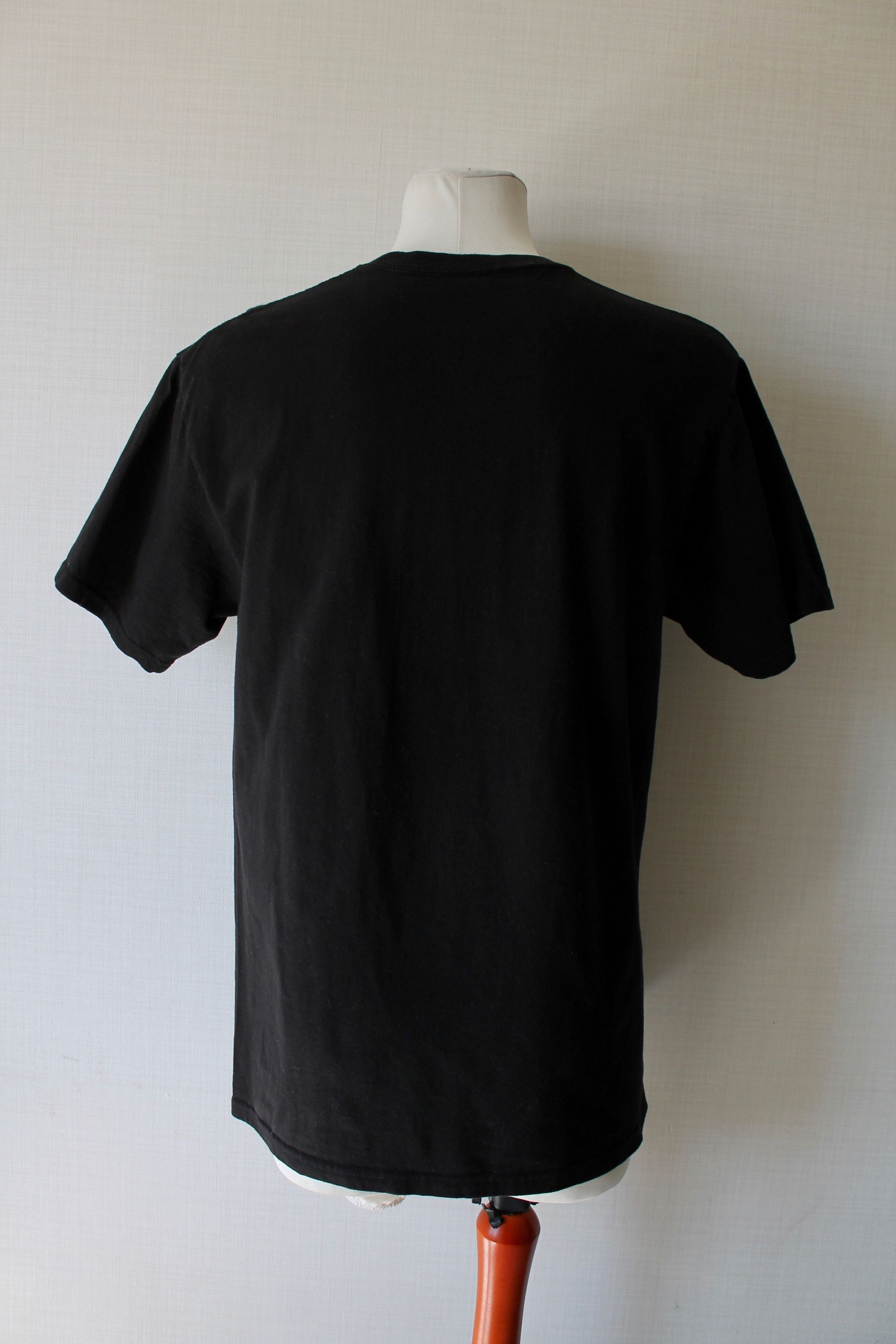 Hard Rock Cafe Hard Rock Cafe Stockholm vintage Tee T Shirt Size US L / EU 52-54 / 3 - 7 Thumbnail