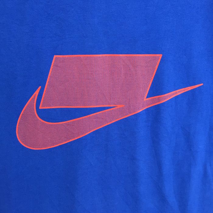 Nike Nike OG Signature Blank Swoosh Limited Edition Tee | Grailed