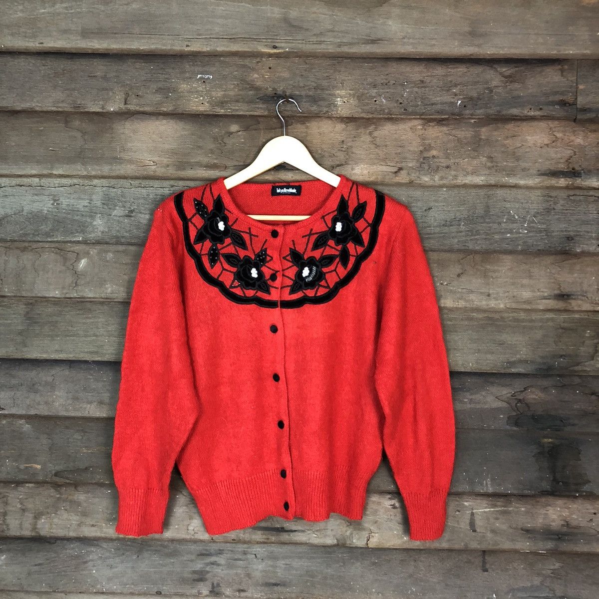 Japanese Brand Tokyo New Mode Red Patterned Cardigans #6824 Size M / US 6-8 / IT 42-44 - 1 Thumbnail
