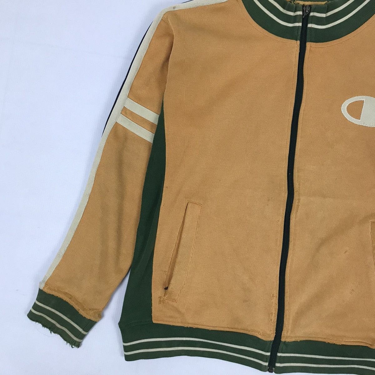 Champion × Vintage Vintage Distressed Champion Zipper Jacket Size US XL / EU 56 / 4 - 2 Thumbnail