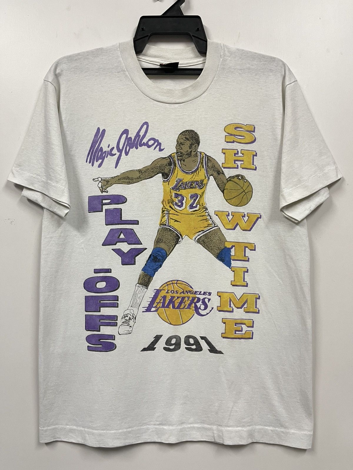 Vintage 90s Magic Johnson Lakers top Tshirt