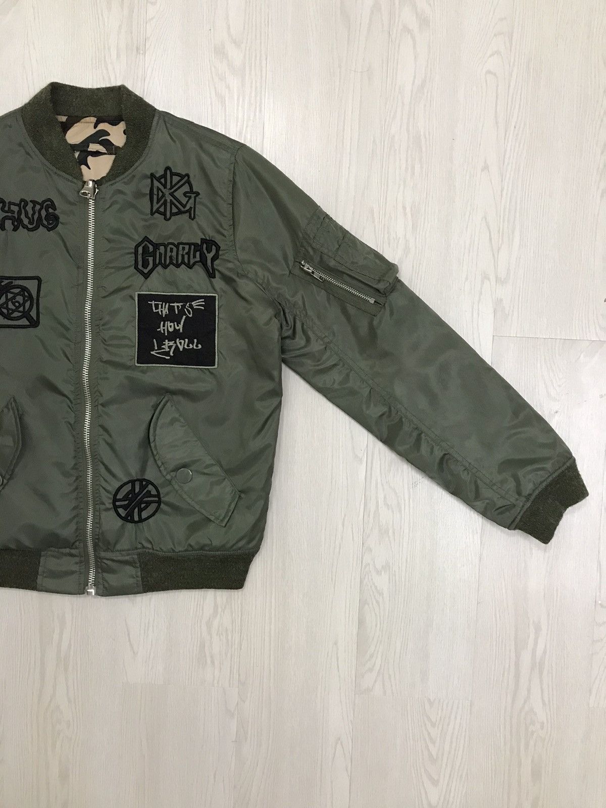 Japanese Brand × Seditionaries × Vintage 💥RARE💥 Vintage Punk Bomber Jacket Camo Reversible Jacket Size US M / EU 48-50 / 2 - 10 Thumbnail