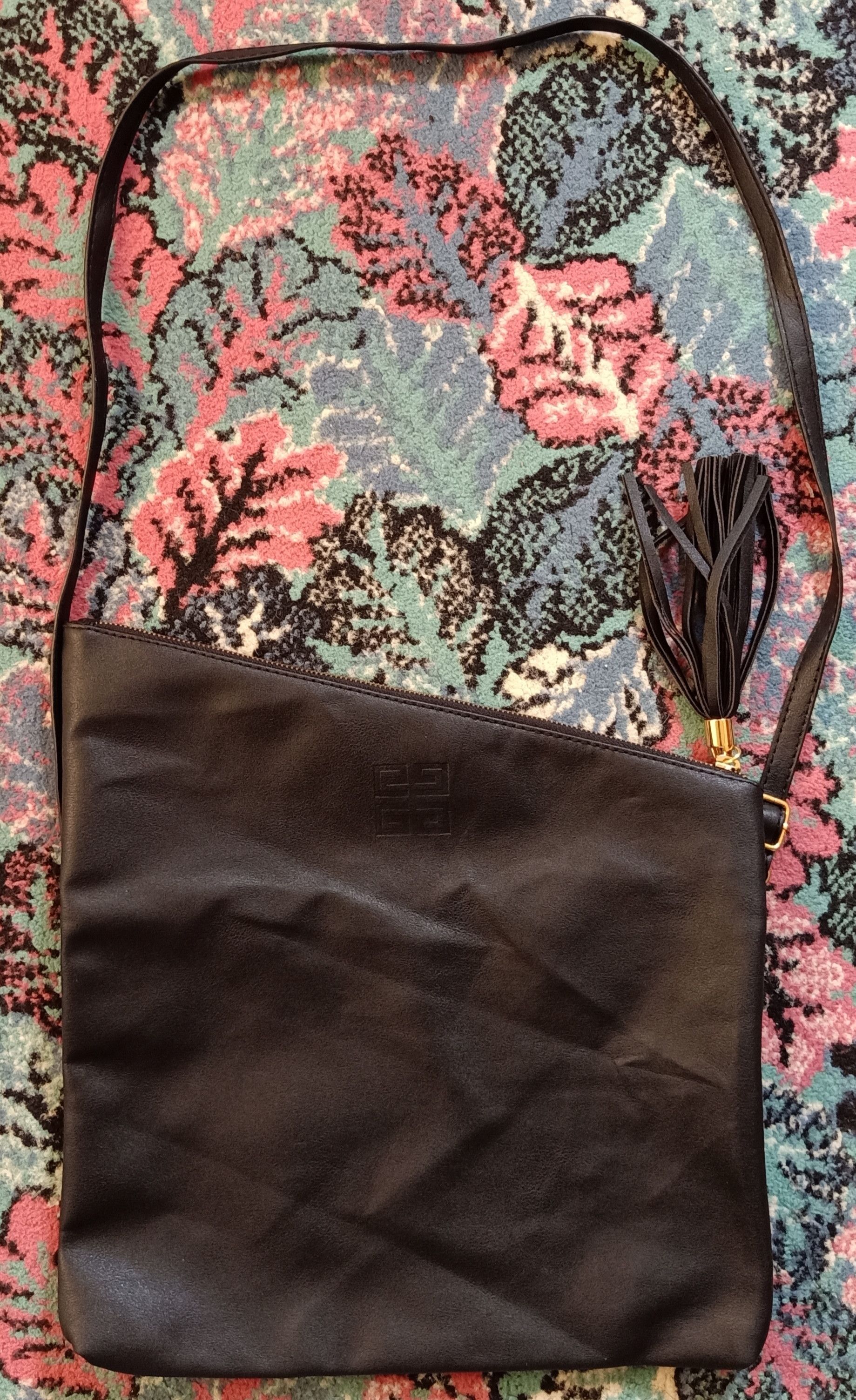 Givenchy Givenchy Parfums Sling / Clutch Bag Size ONE SIZE - 9 Thumbnail