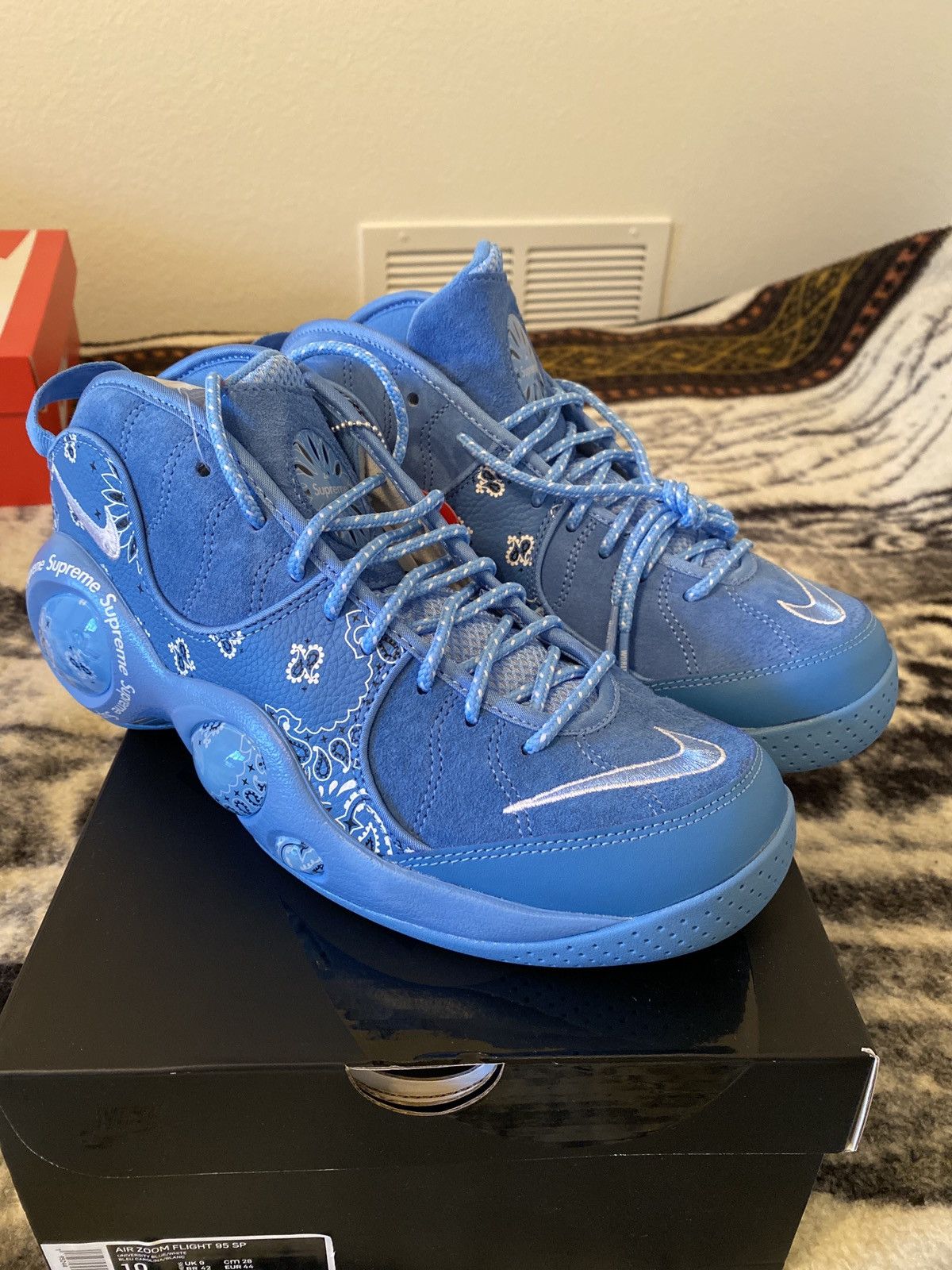 Supreme x Nike Air Zoom Flight 95 SP