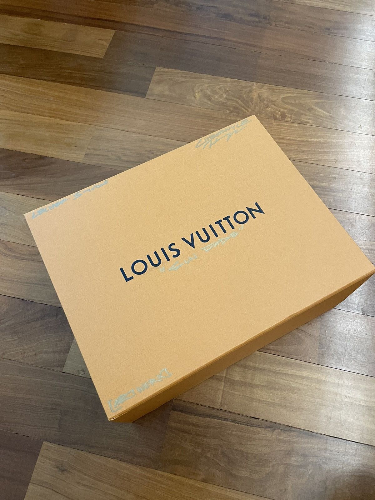 Louis Vuitton Louis Vuitton Sneakers Sun Fade Customised by Le Chef Studio Size US 8 / EU 41 - 2 Thumbnail
