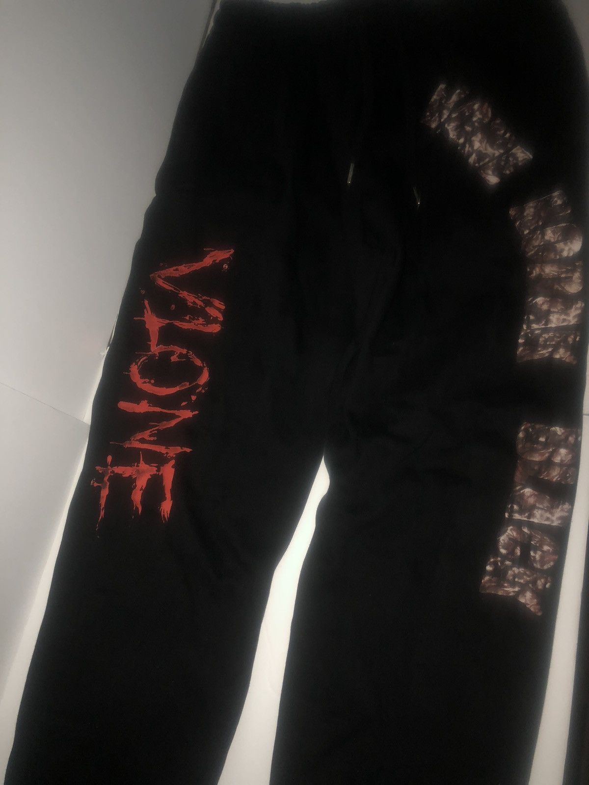 Vlone VLONE X KODAK BLACK “ZOMBIE” JOGGERS Size US 32 / EU 48 - 3 Thumbnail