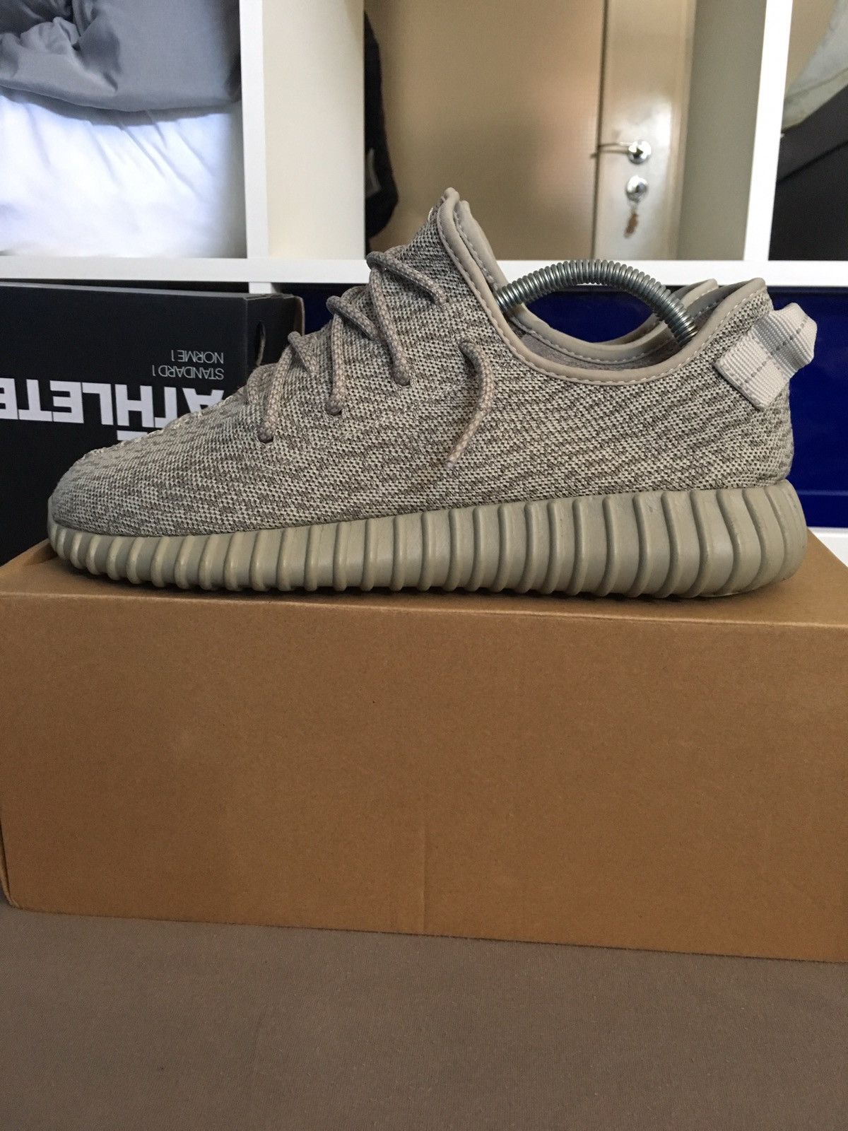 Adidas yeezy moonrock size 8 best sale