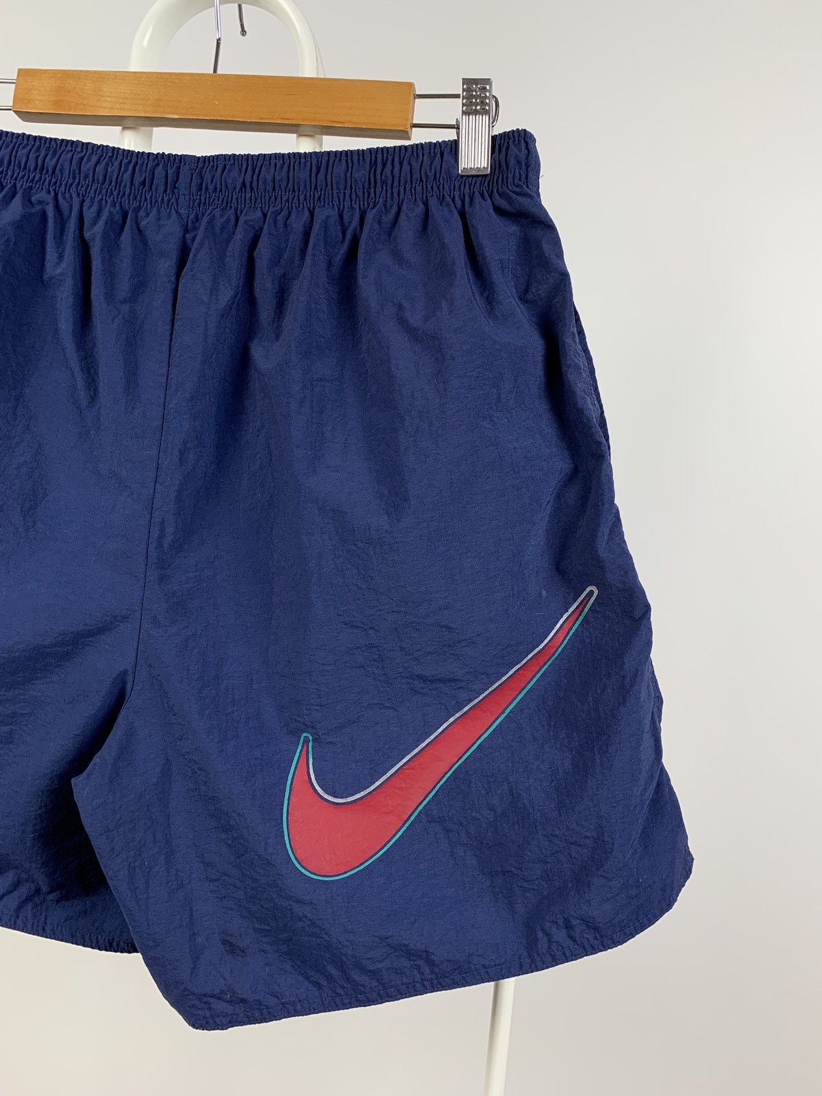 Nike 90s Vintage Nike Big Logo Swoosh Navy Blue Shorts Made in UK Size US 32 / EU 48 - 3 Thumbnail