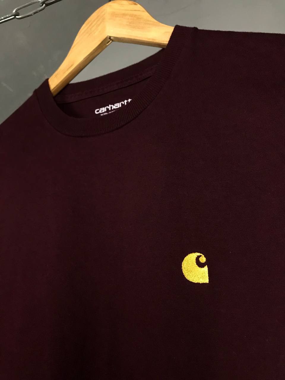 Carhartt Carhartt WIP streetwear chase tee Size US XS / EU 42 / 0 - 3 Thumbnail