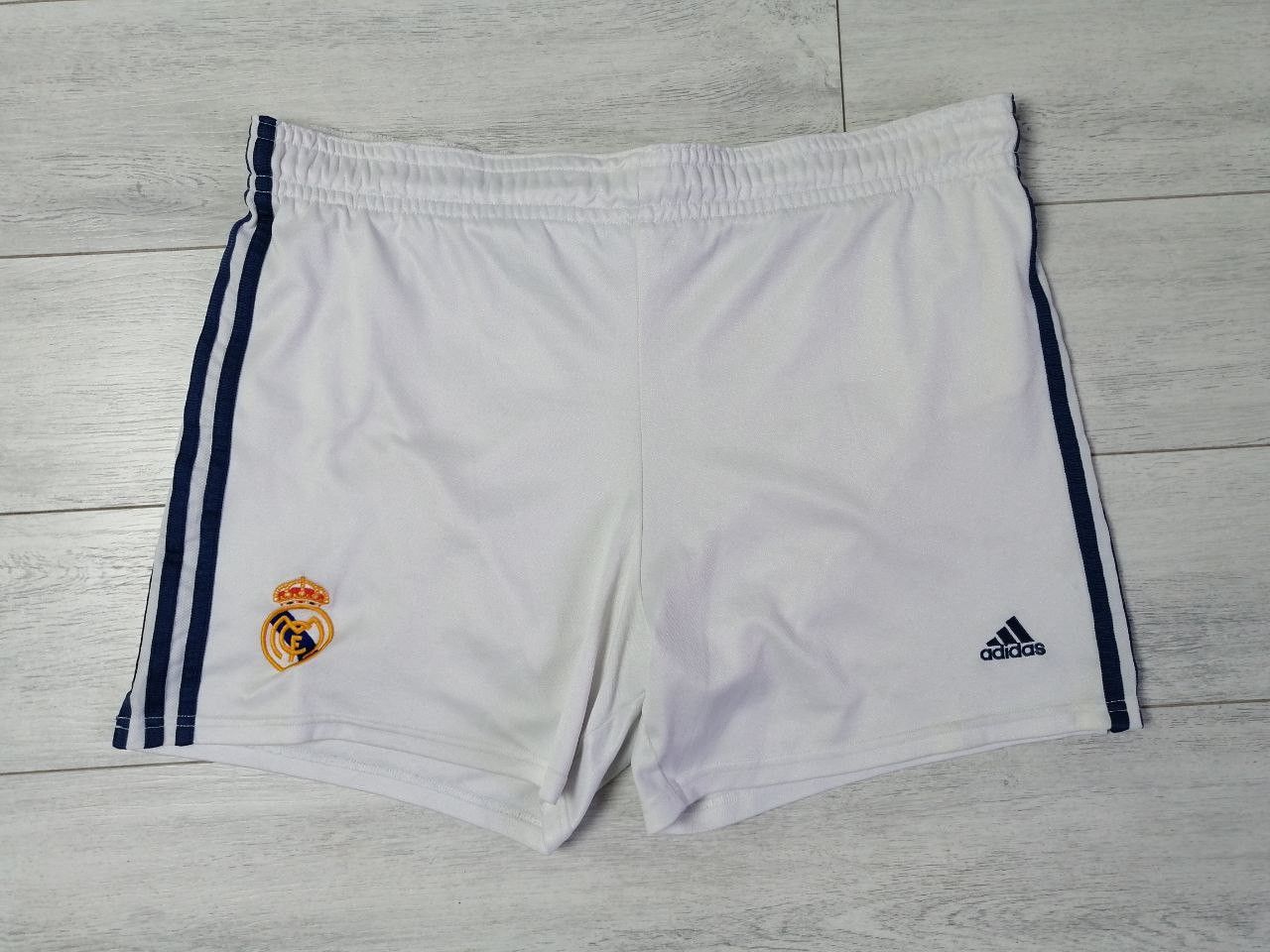 Adidas 2000-01 Real Madrid shorts XL Size US 38 / EU 54 - 1 Thumbnail