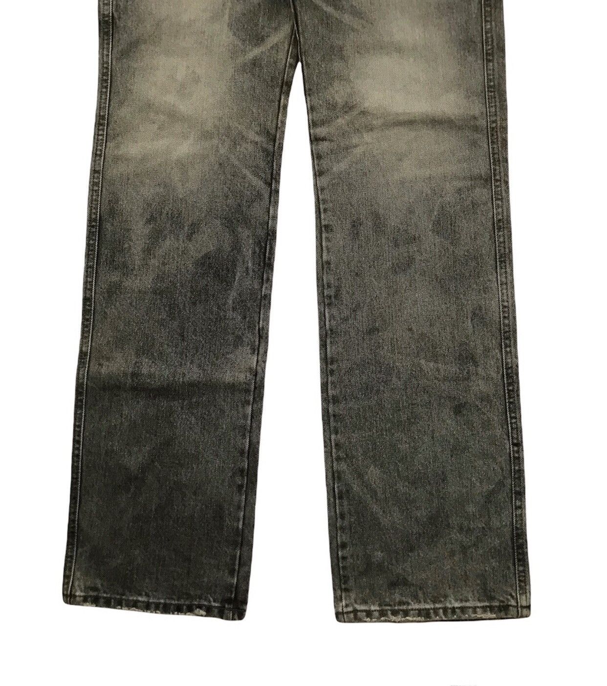 FACTOTUM JAPANESE BRAND FACTOTUM DISTRESSED JEANS Size US 32 / EU 48 - 3 Thumbnail