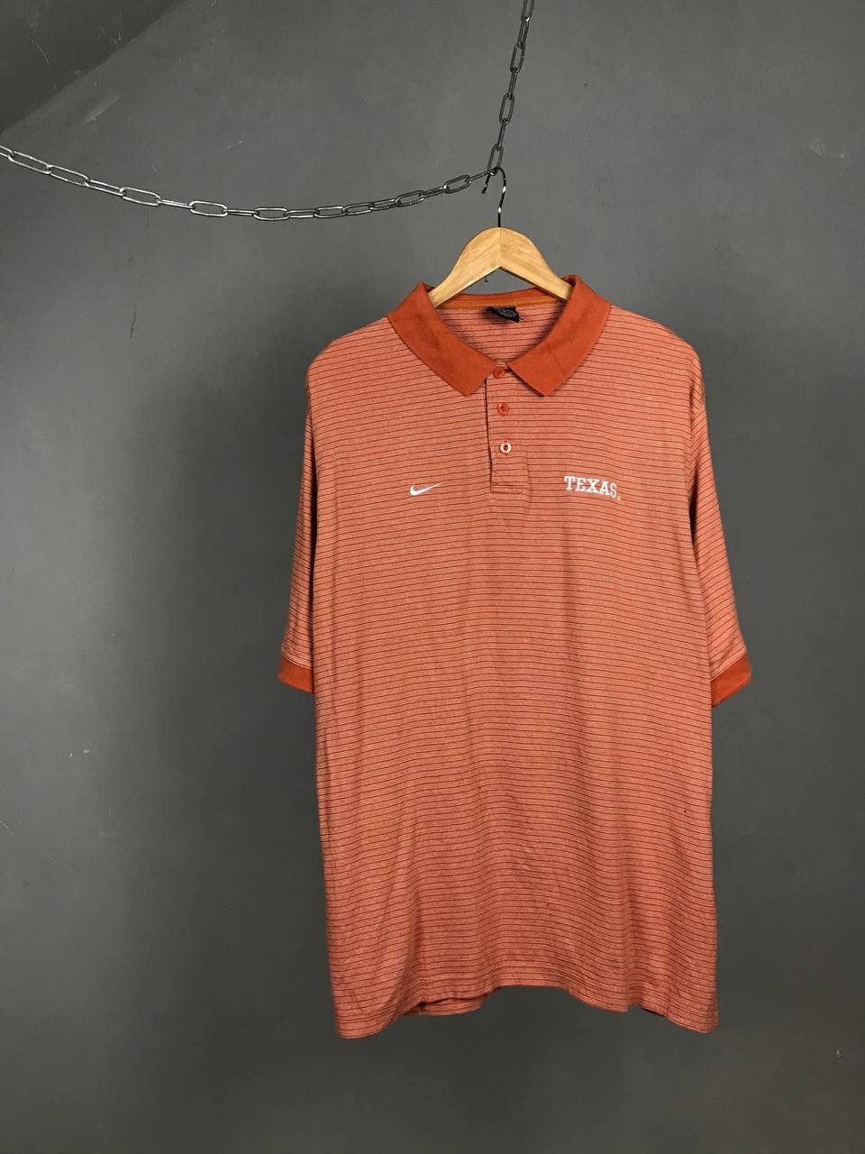 Vintage Nike swoosh streetwear vintage Texas orange polo tee Size US L / EU 52-54 / 3 - 1 Thumbnail
