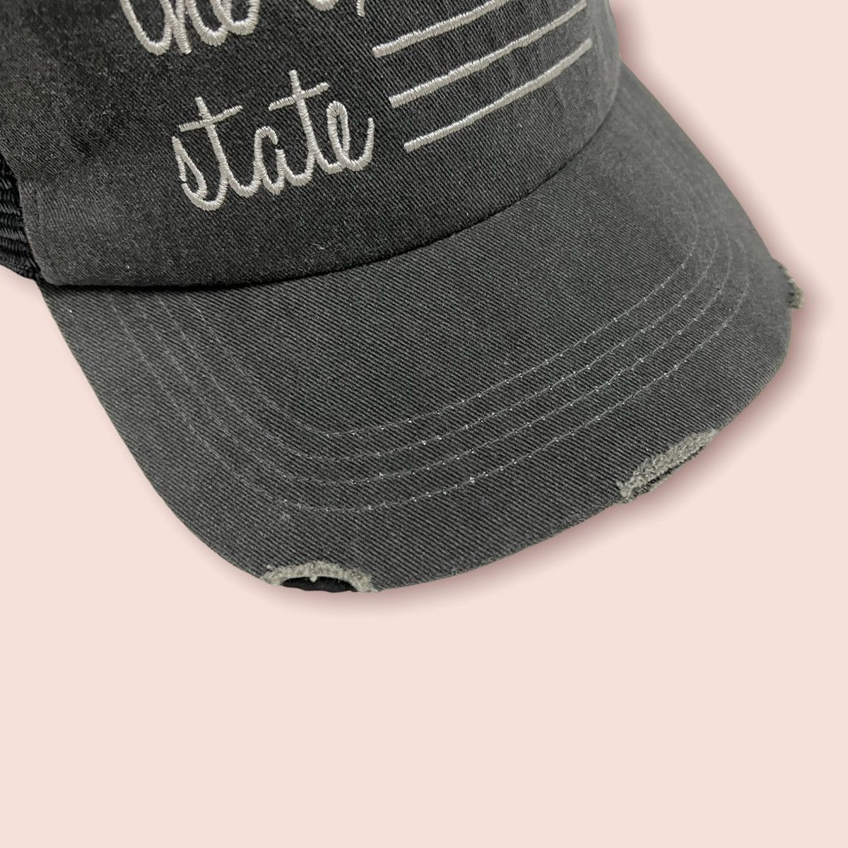 Japanese Brand BASIQUENTI DISTRESSED DENIM TRUCKER SNAPBACK Size ONE SIZE - 8 Thumbnail