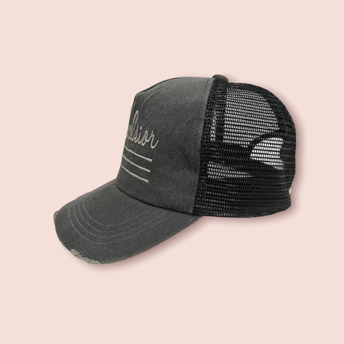 Japanese Brand BASIQUENTI DISTRESSED DENIM TRUCKER SNAPBACK Size ONE SIZE - 10 Thumbnail