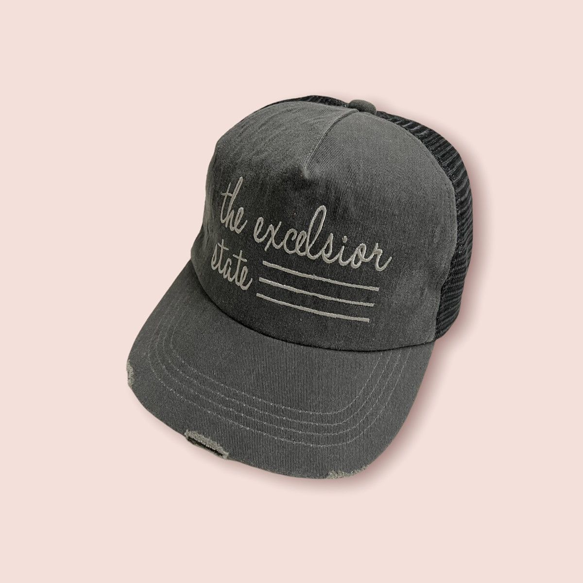 Japanese Brand BASIQUENTI DISTRESSED DENIM TRUCKER SNAPBACK Size ONE SIZE - 6 Thumbnail