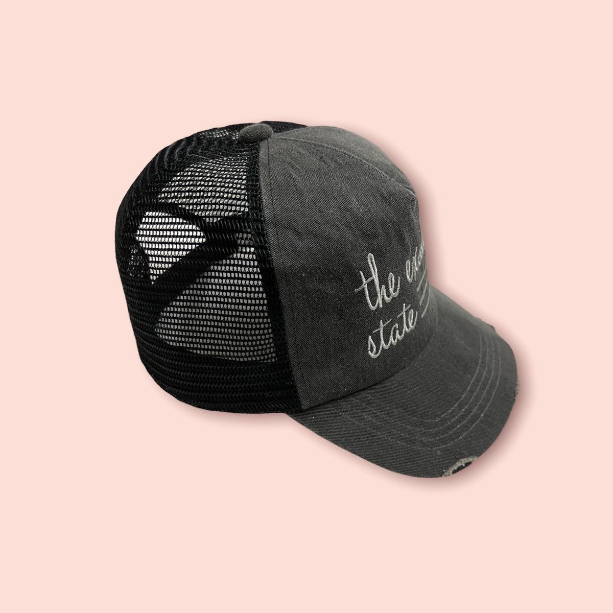 Japanese Brand BASIQUENTI DISTRESSED DENIM TRUCKER SNAPBACK Size ONE SIZE - 9 Thumbnail