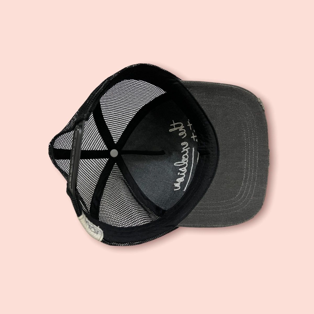 Japanese Brand BASIQUENTI DISTRESSED DENIM TRUCKER SNAPBACK Size ONE SIZE - 15 Thumbnail