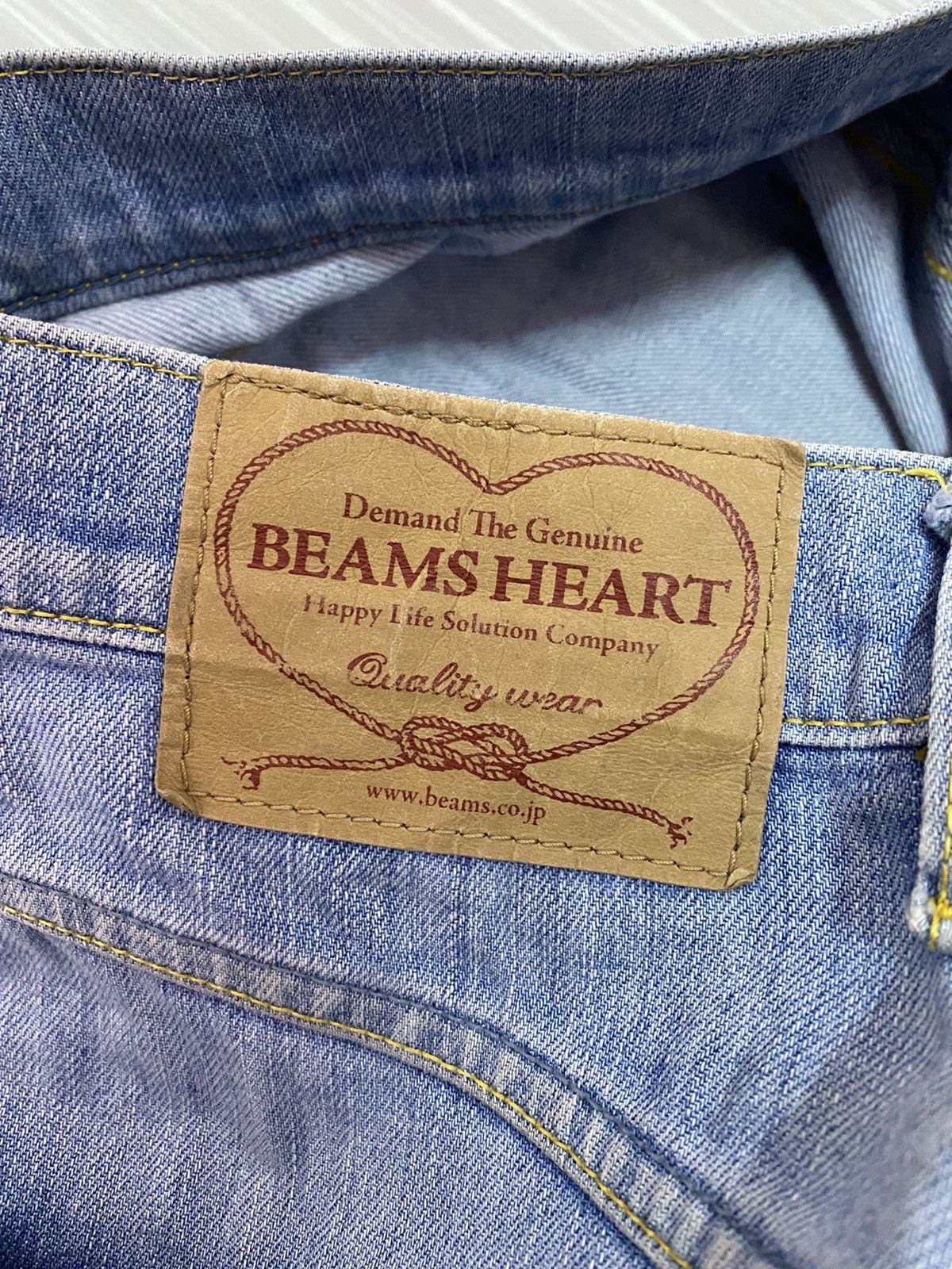 Other BEAMS HEART JAPAN DISTRESSED DENIM PANTS FADED Size US 31 - 7 Thumbnail