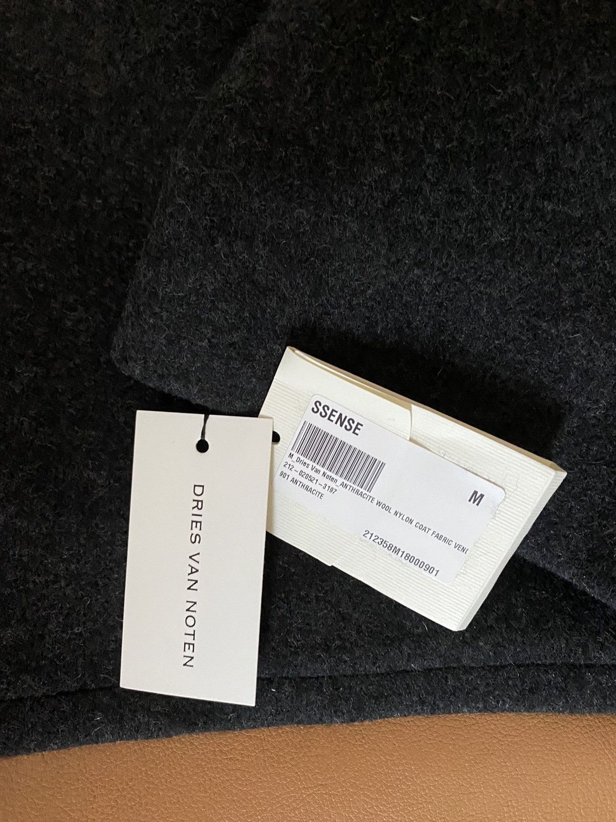 Dries Van Noten AW21 Grey felted wool coat Size US M / EU 48-50 / 2 - 5 Thumbnail