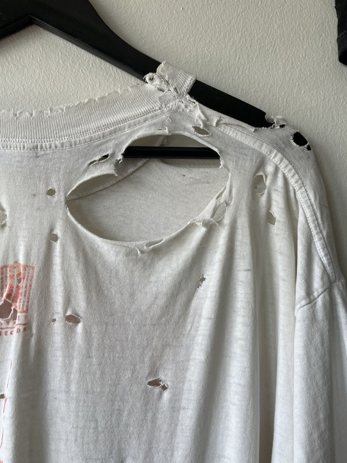 Vintage VINTAGE THRASHED SUBDUDES T-SHIRT Size US XL / EU 56 / 4 - 9 Thumbnail