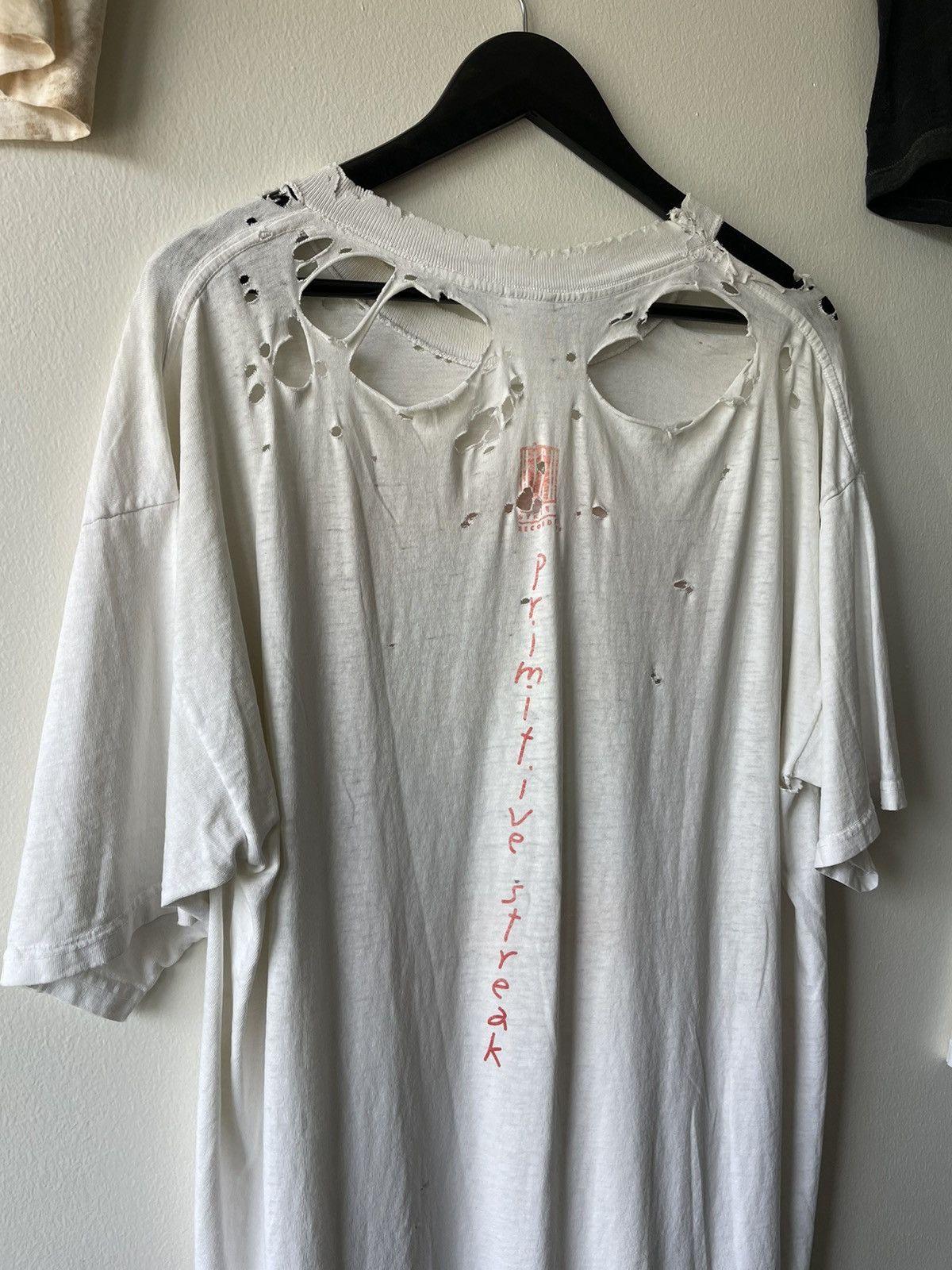 Vintage VINTAGE THRASHED SUBDUDES T-SHIRT Size US XL / EU 56 / 4 - 7 Thumbnail