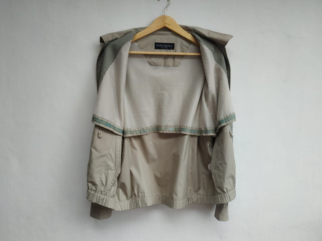 Vintage × Yves Saint Laurent Vintage Yves Saint Laurent Light Jacket Size US L / EU 52-54 / 3 - 7 Thumbnail