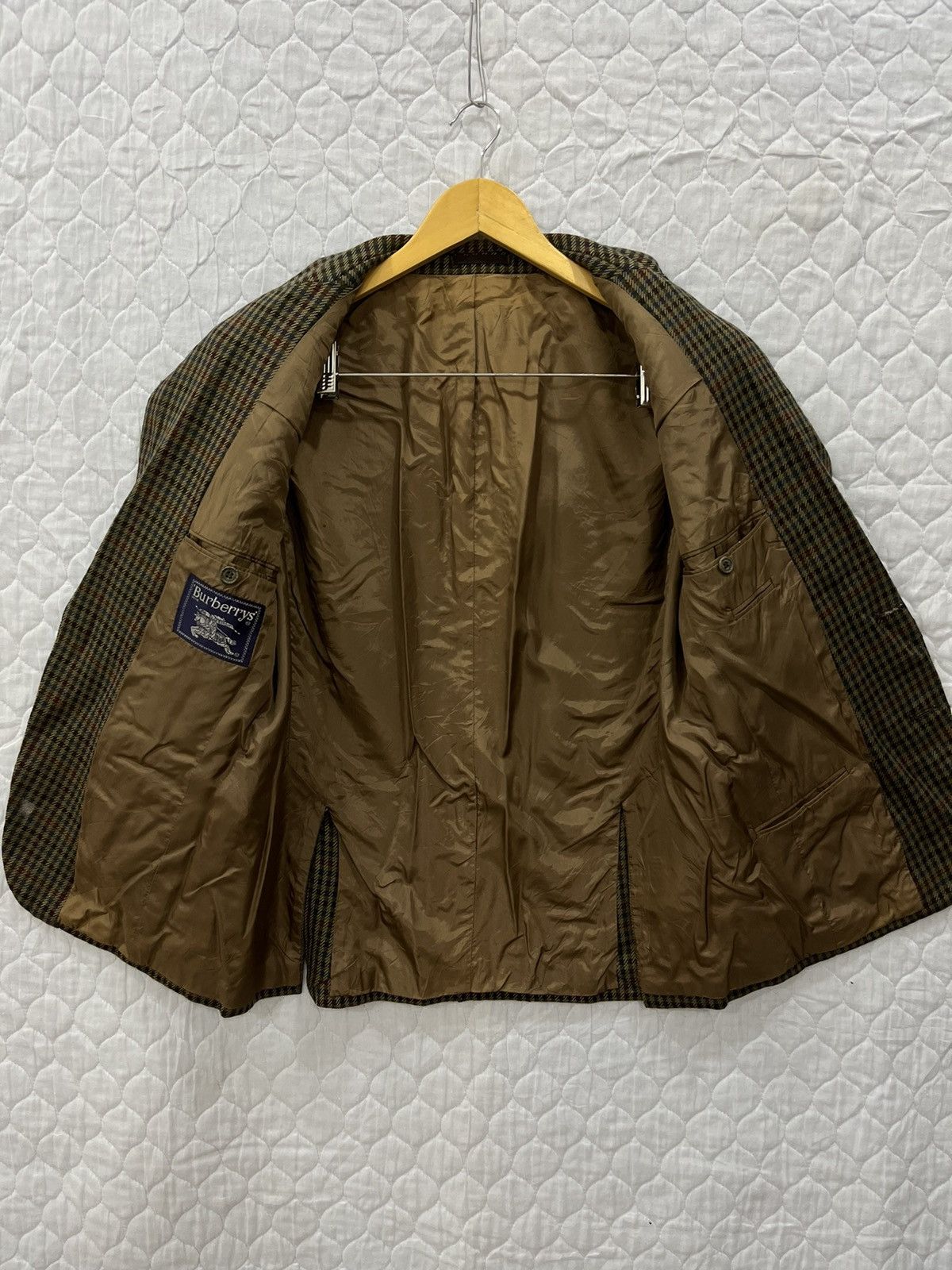 Burberry B72. BURBERRY WOOL BLAZER Size 36R - 4 Thumbnail